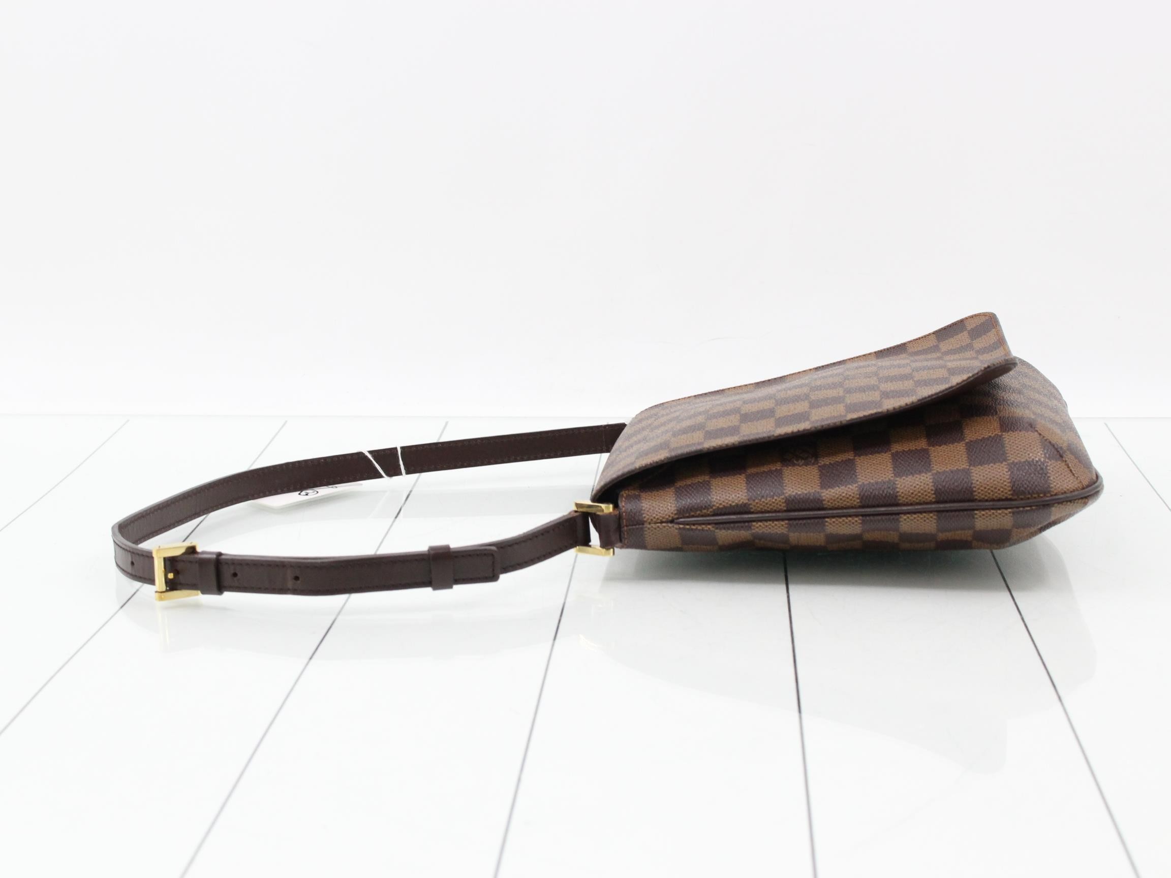 Damier Musette Salsa Short Handbag — view 4
