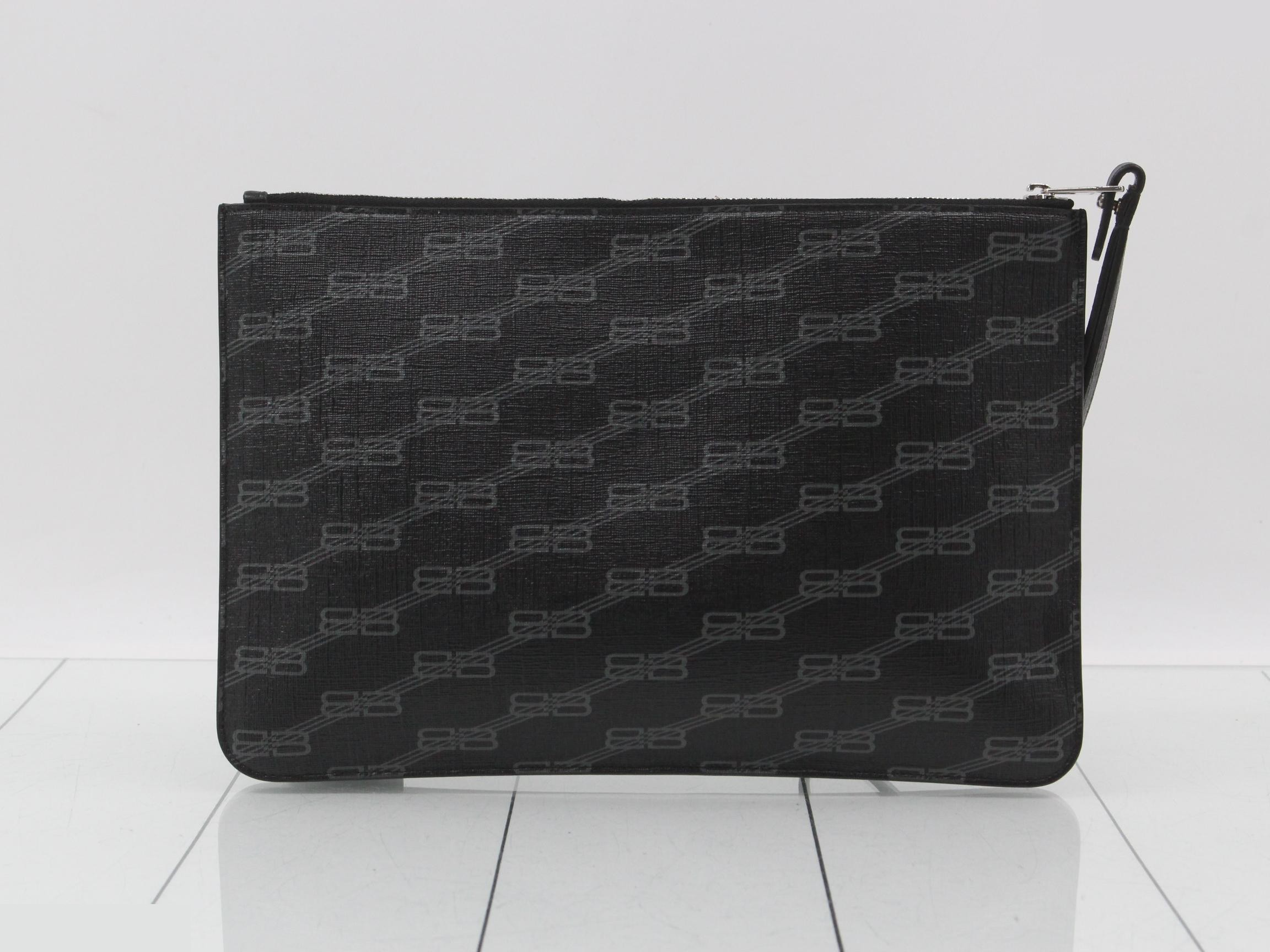 Second bag — view 2