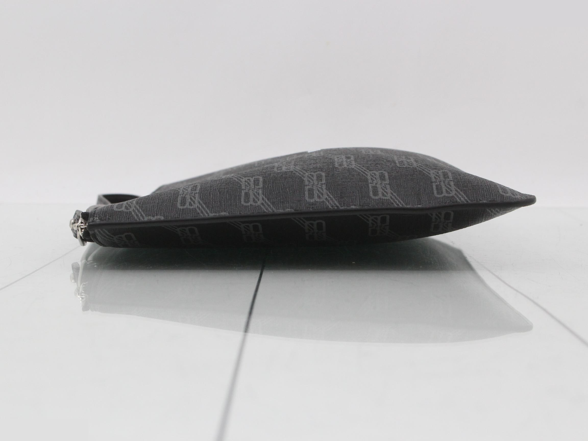 Second bag — view 4