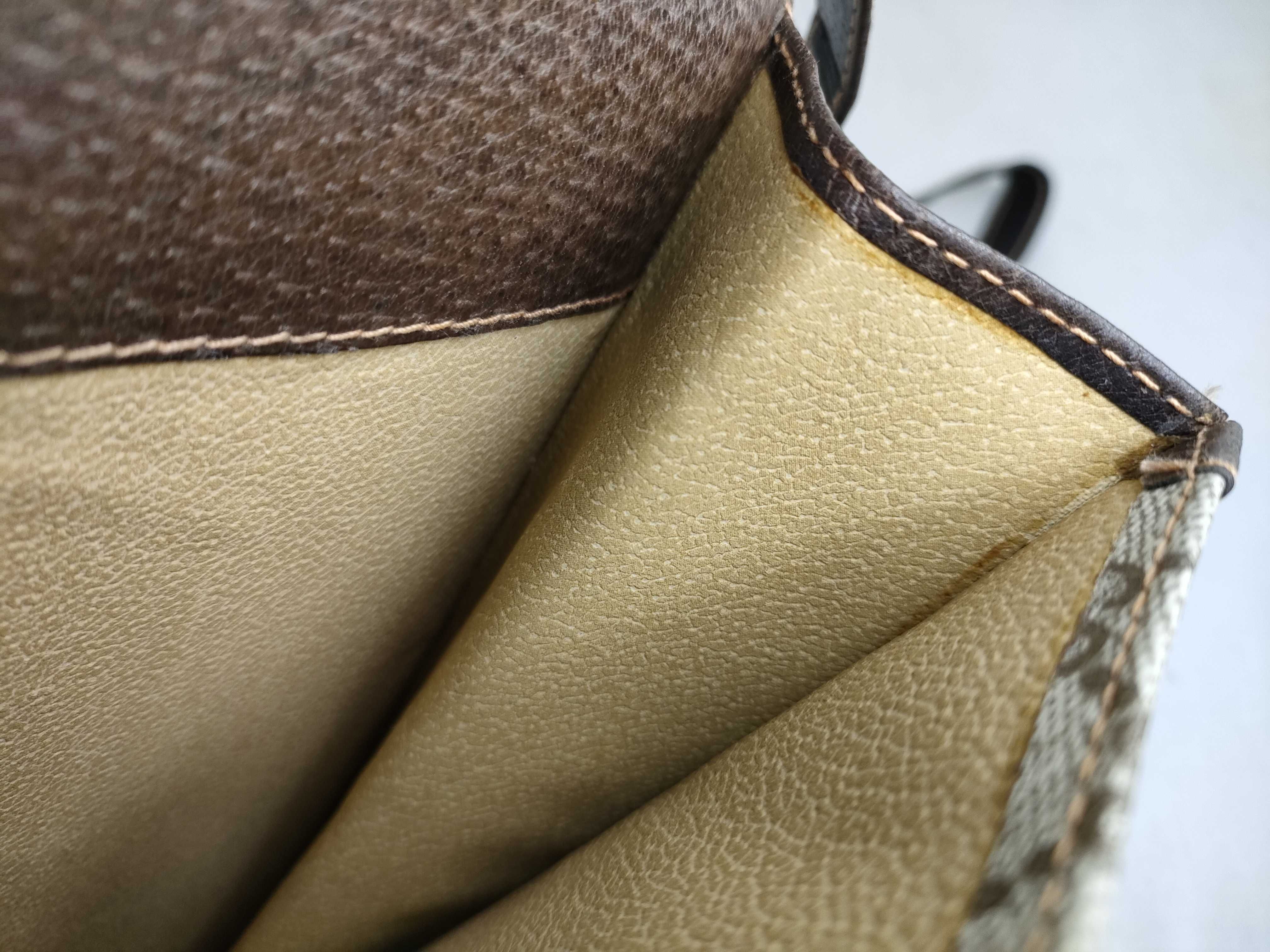 GG Supreme Shoulder Bag, Sherry Brown — view 9