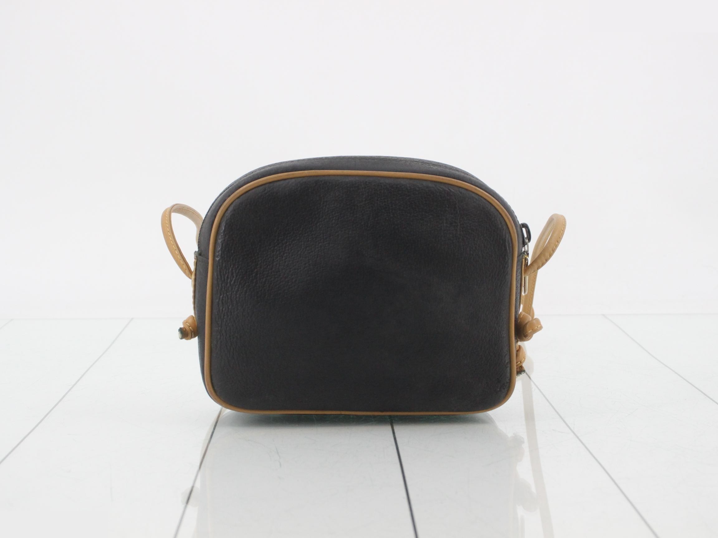 Leather mini shoulder bag, no stickiness, with box. — view 2