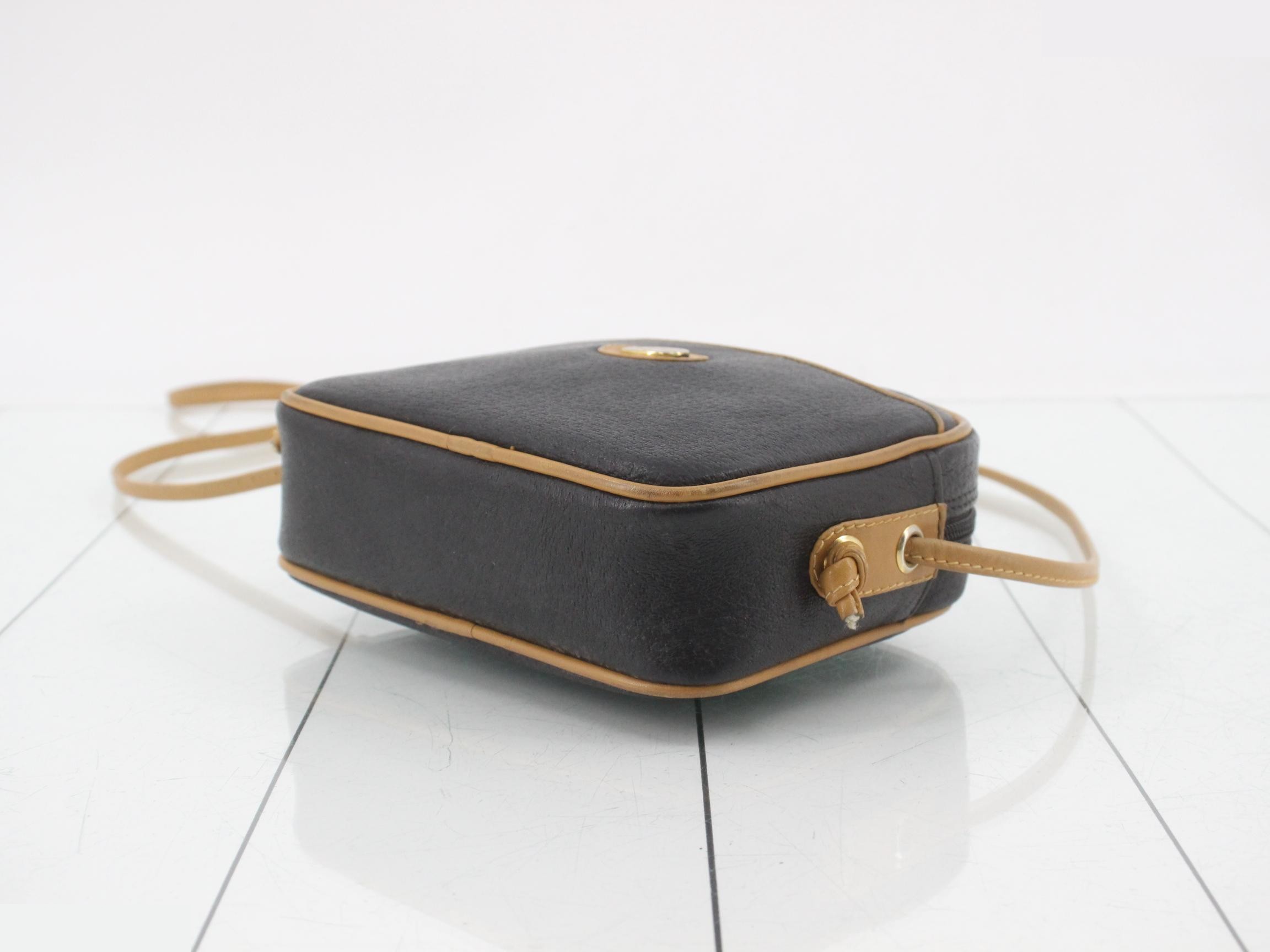 Leather mini shoulder bag, no stickiness, with box. — view 6
