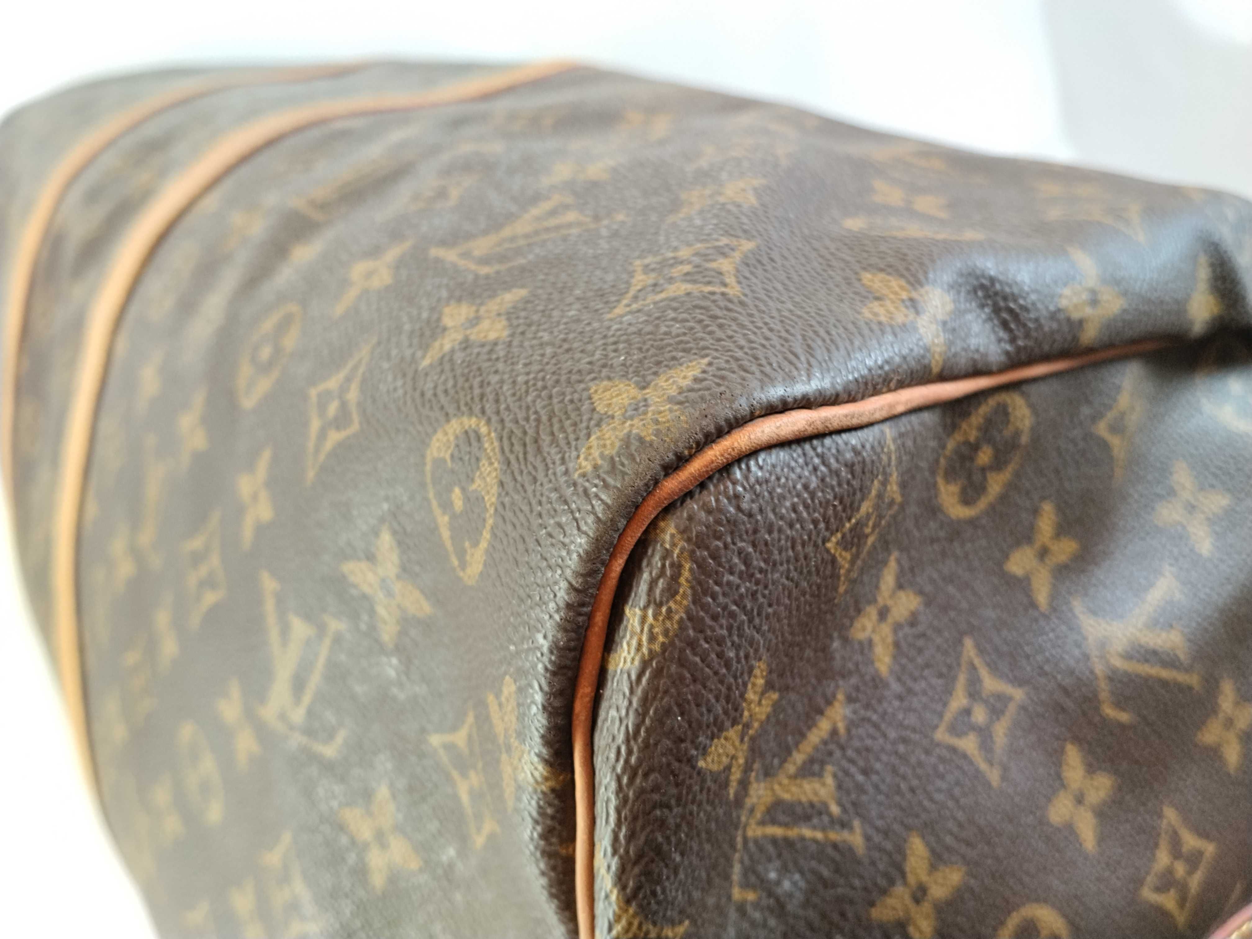 Monogram LV Keepall Bandoulière Boston Bag — view 9