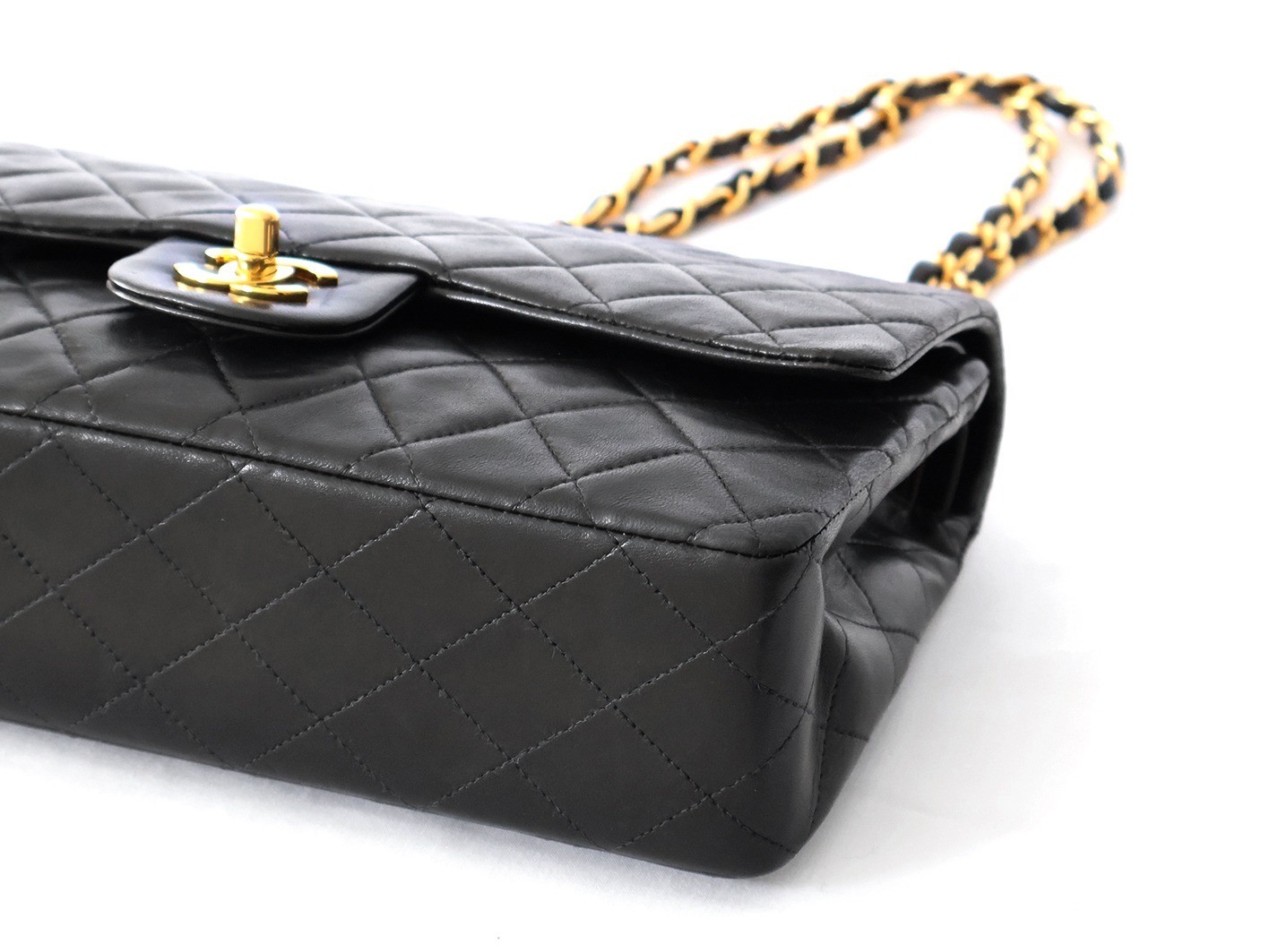 Matelassé 25 Lambskin Double Flap Double Chain Shoulder Bag, Black — view 4