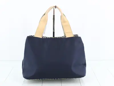 Other lines: Bags and tote bags