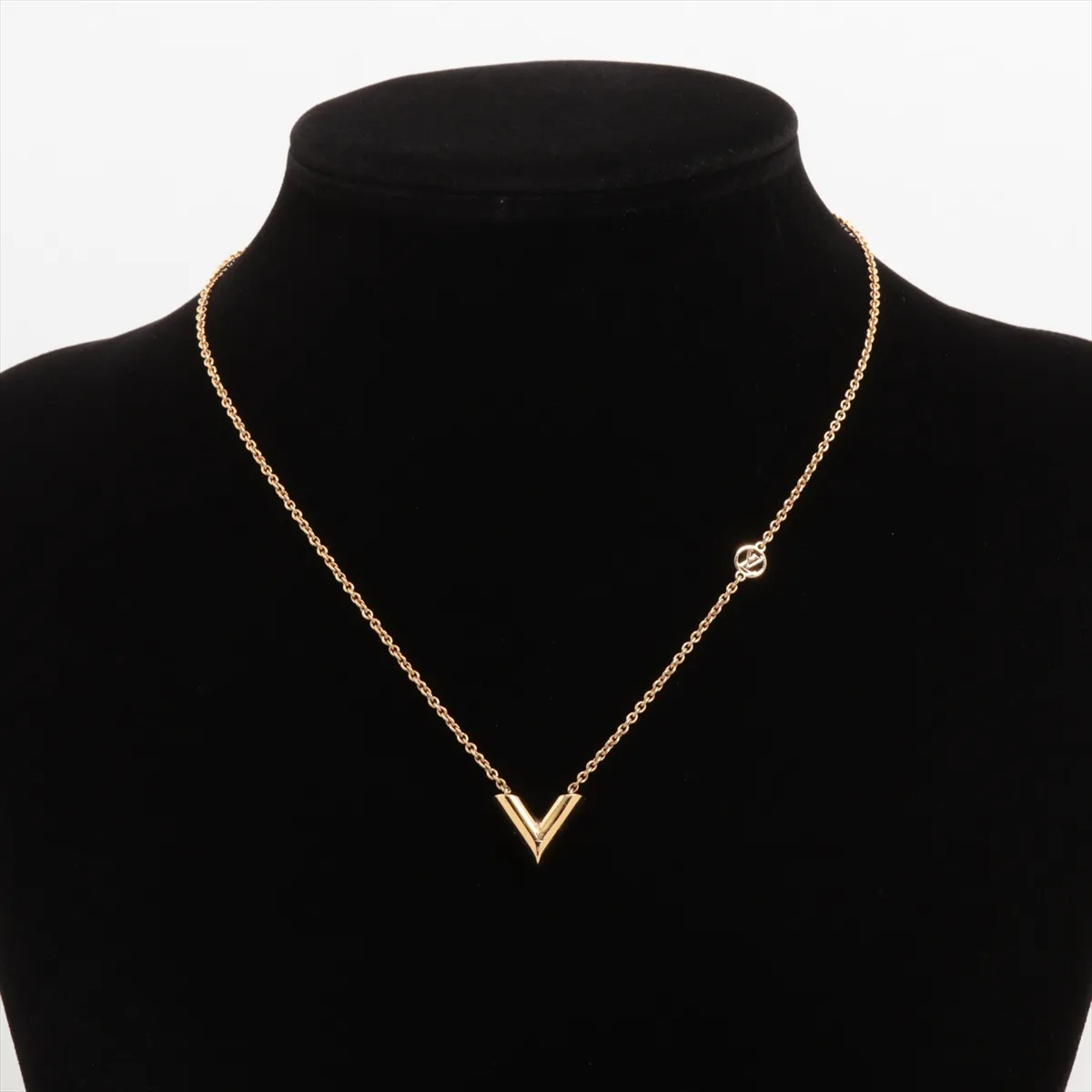 M00857 Essential V LE1255 Necklace, GP Gold. Shows signs of wear including — view 5