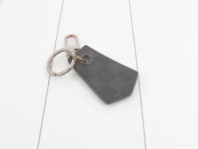 Damier Graphite Keychain