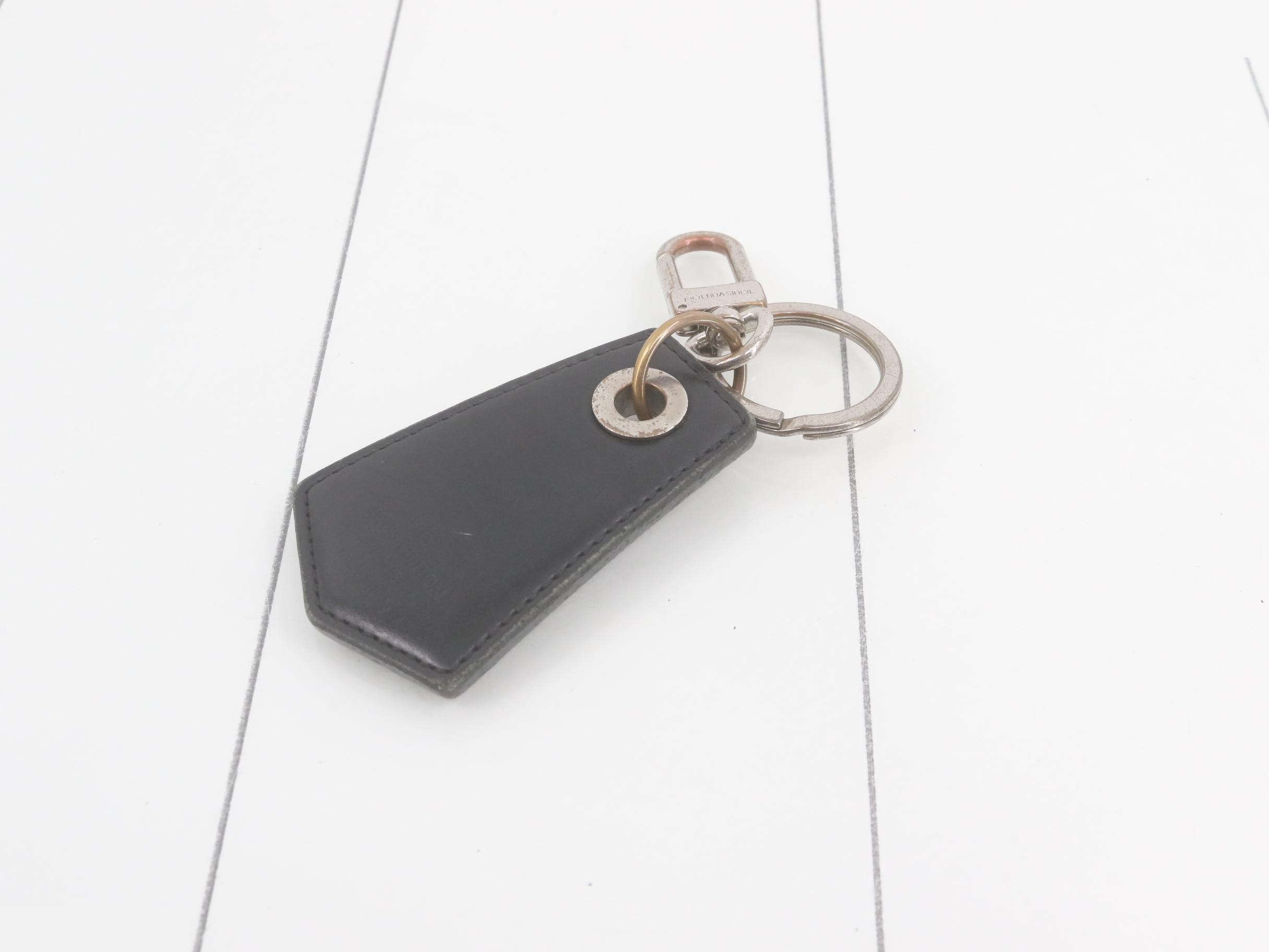 Damier Graphite Keychain — view 2