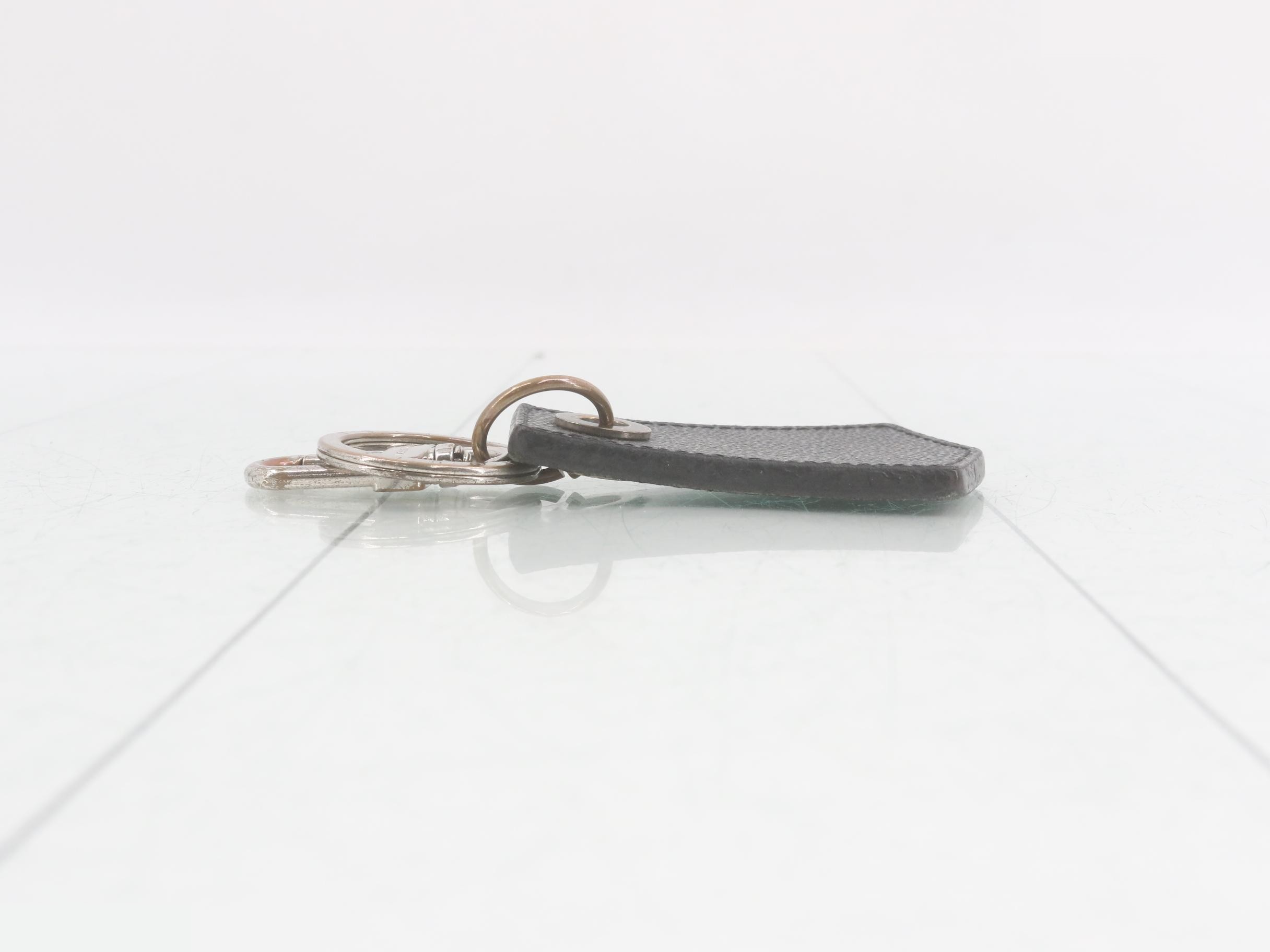 Damier Graphite Keychain — view 3
