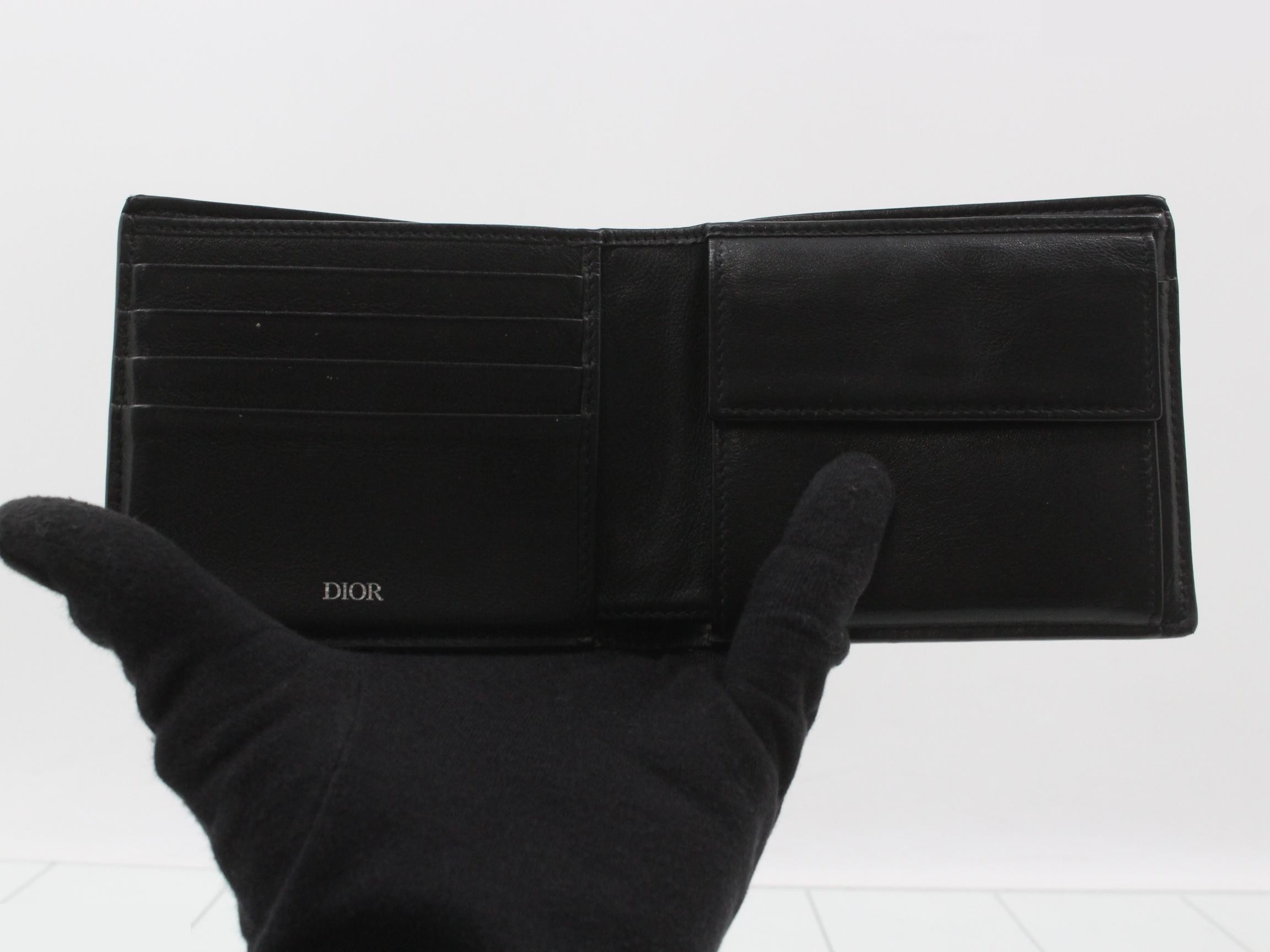 Bi-fold wallet, Trotter pattern, black leather — view 4