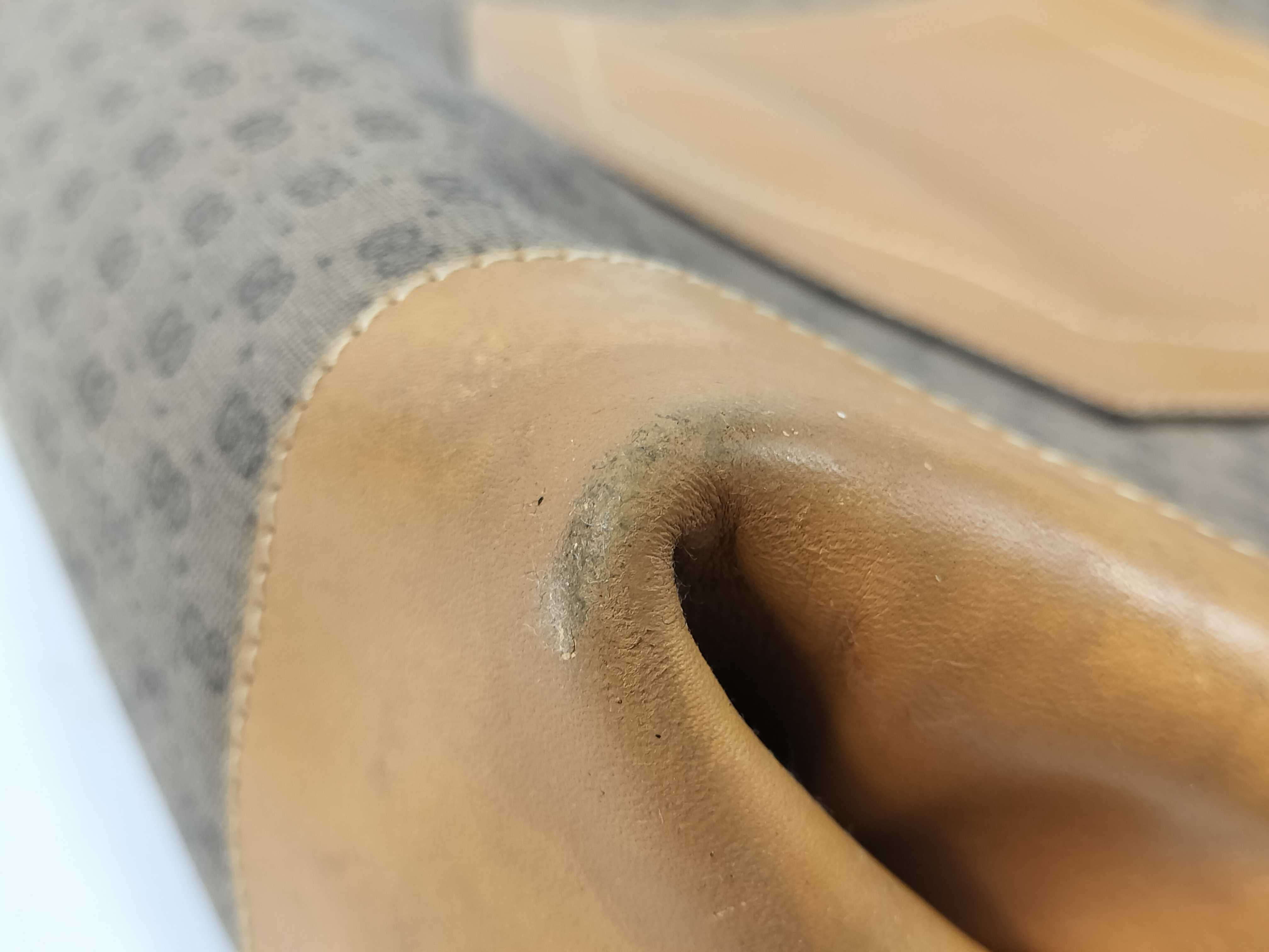 OLD Gucci Micro GG Leather Pocket Tote Bag — view 7