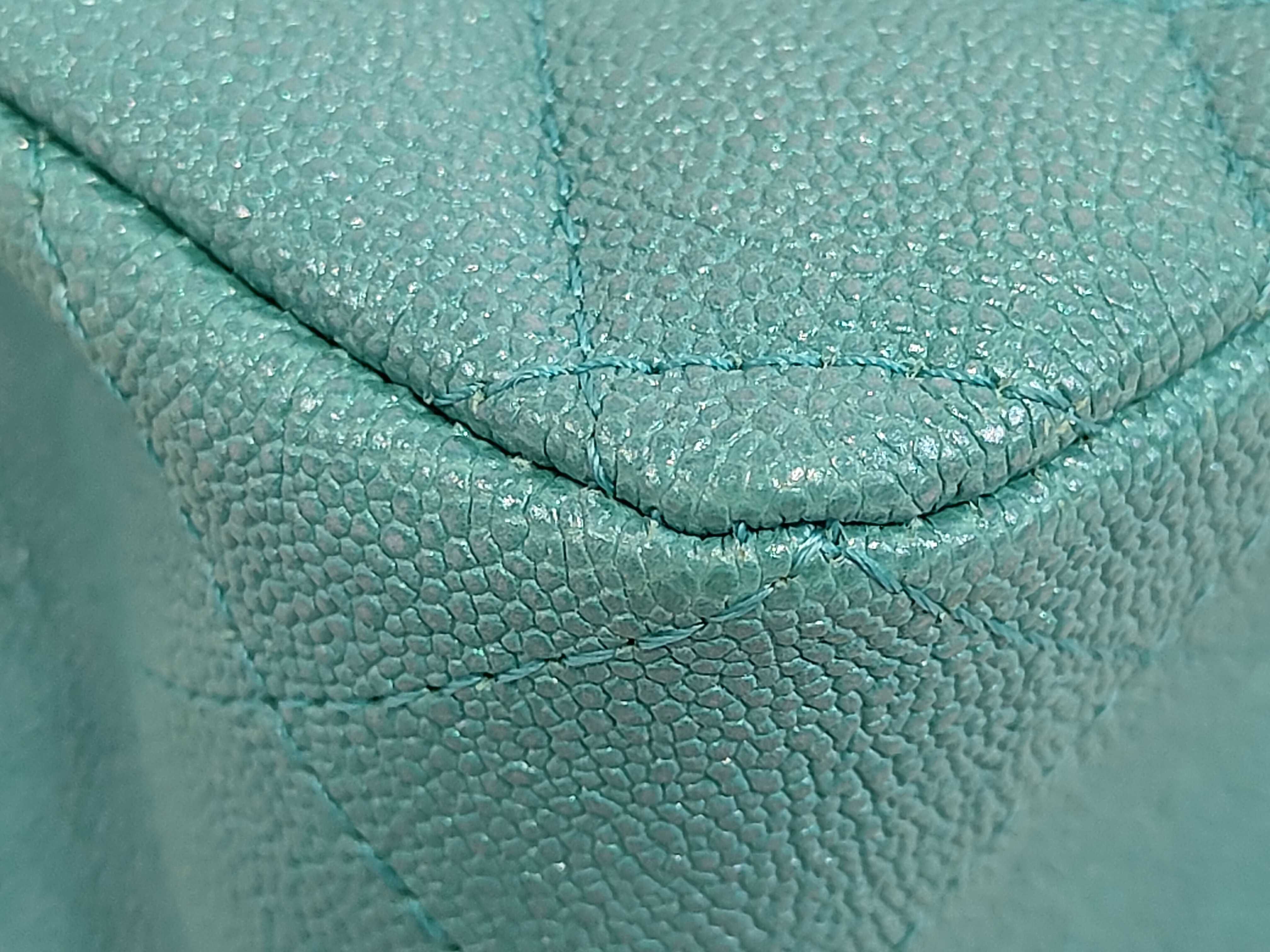 Double Flap 23 Chain Shoulder Bag, Matelassé, Caviar Leather, Mint Green, PG (Pink Gold) — view 3