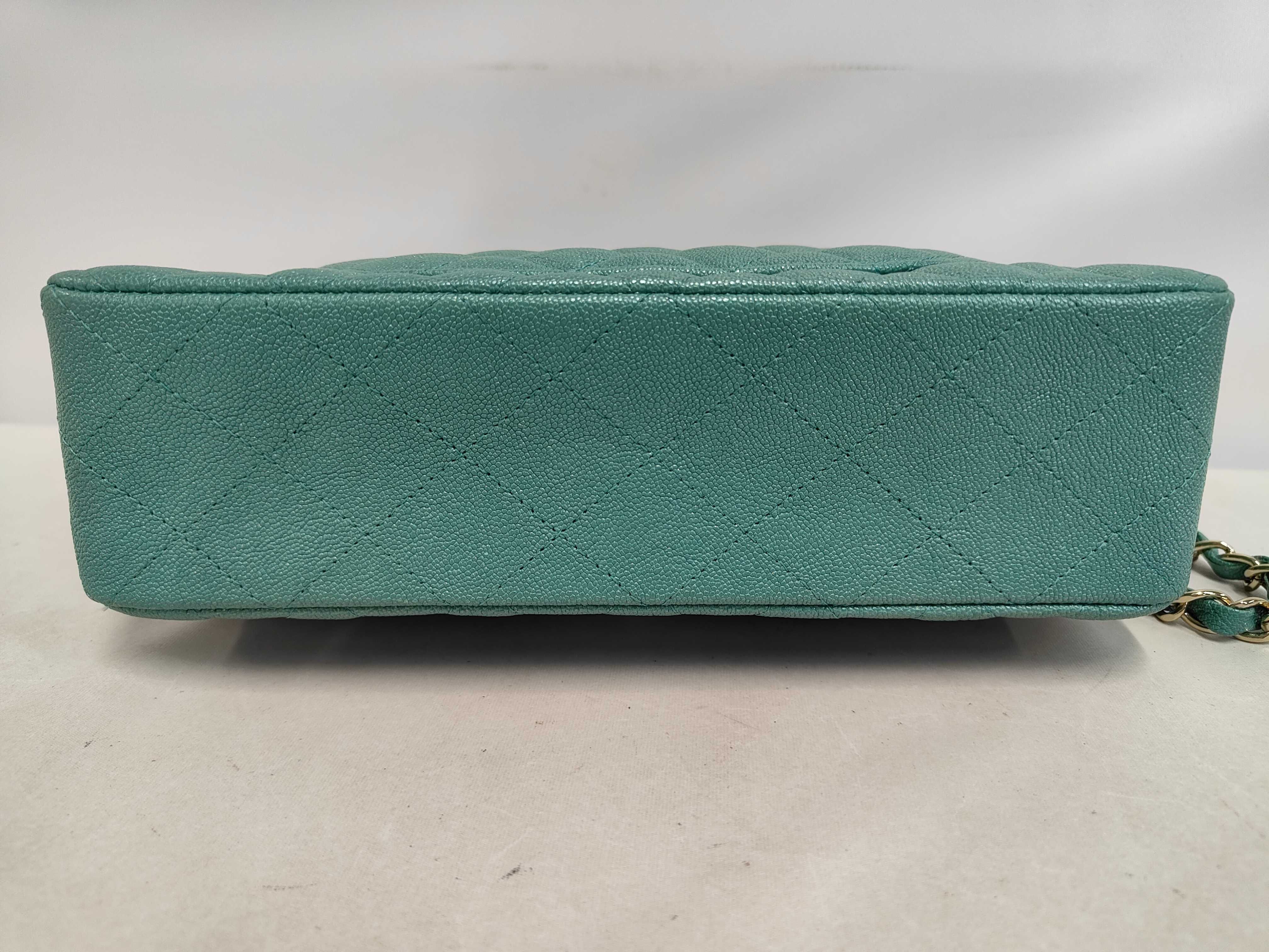 Double Flap 23 Chain Shoulder Bag, Matelassé, Caviar Leather, Mint Green, PG (Pink Gold) — view 4
