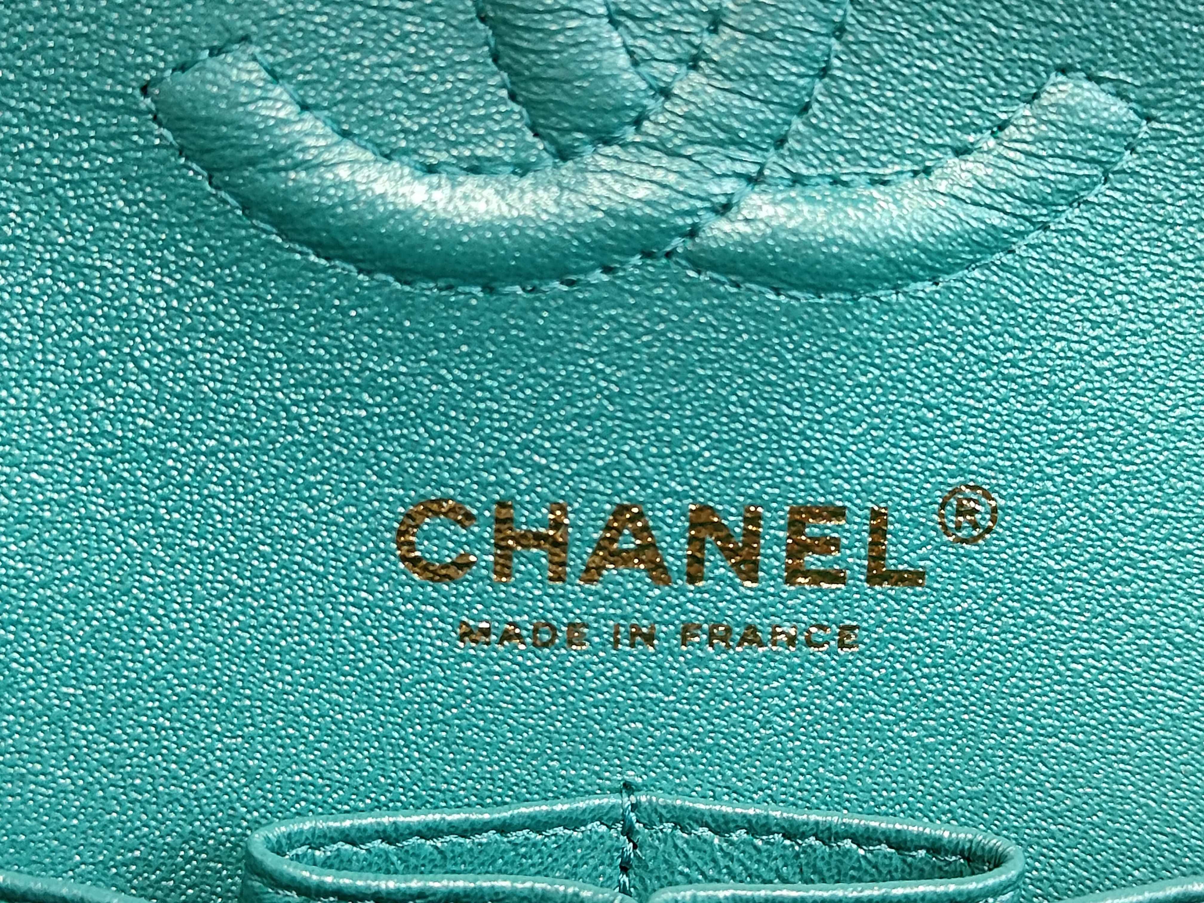 Double Flap 23 Chain Shoulder Bag, Matelassé, Caviar Leather, Mint Green, PG (Pink Gold) — view 8