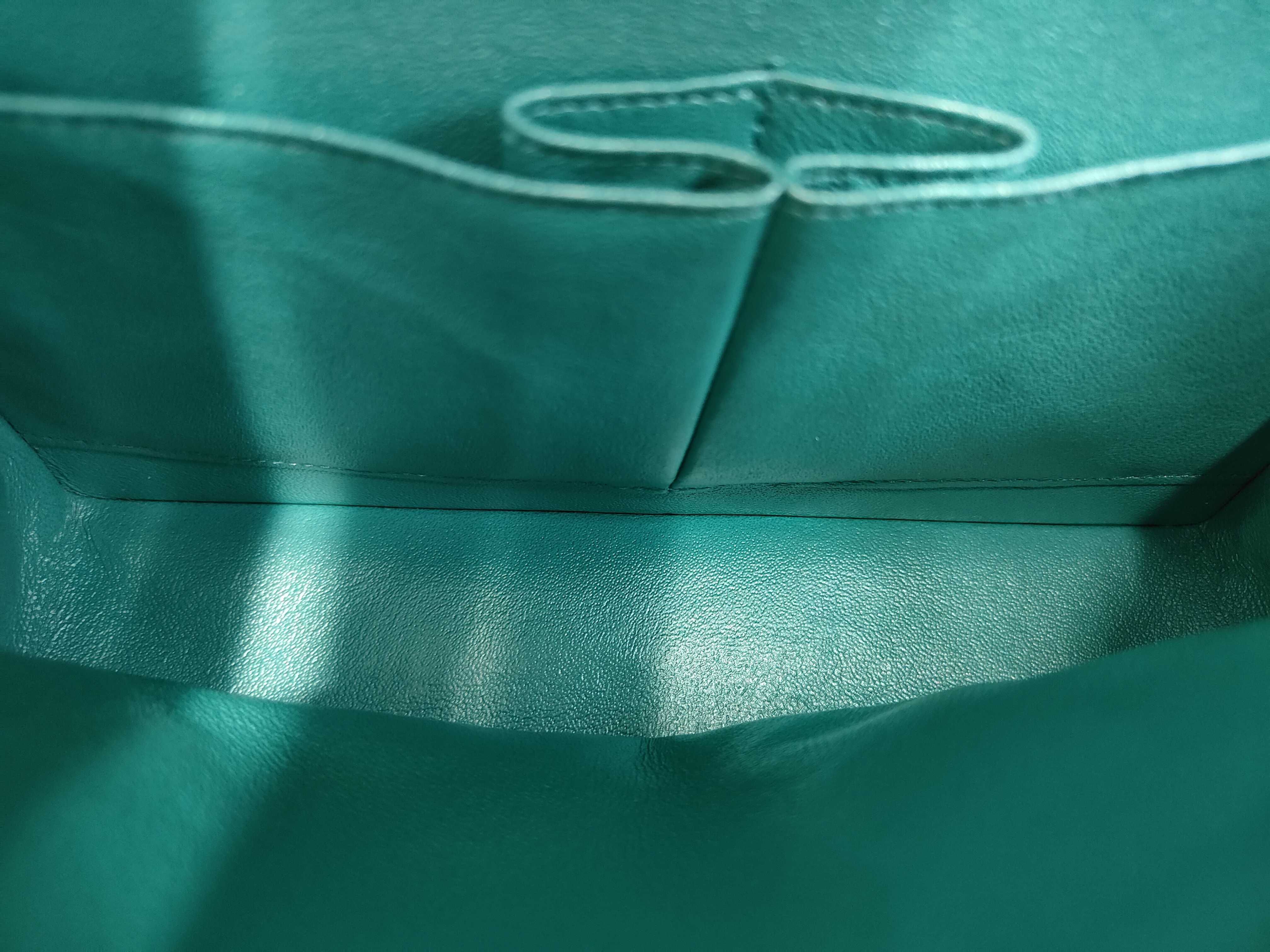 Double Flap 23 Chain Shoulder Bag, Matelassé, Caviar Leather, Mint Green, PG (Pink Gold) — view 9