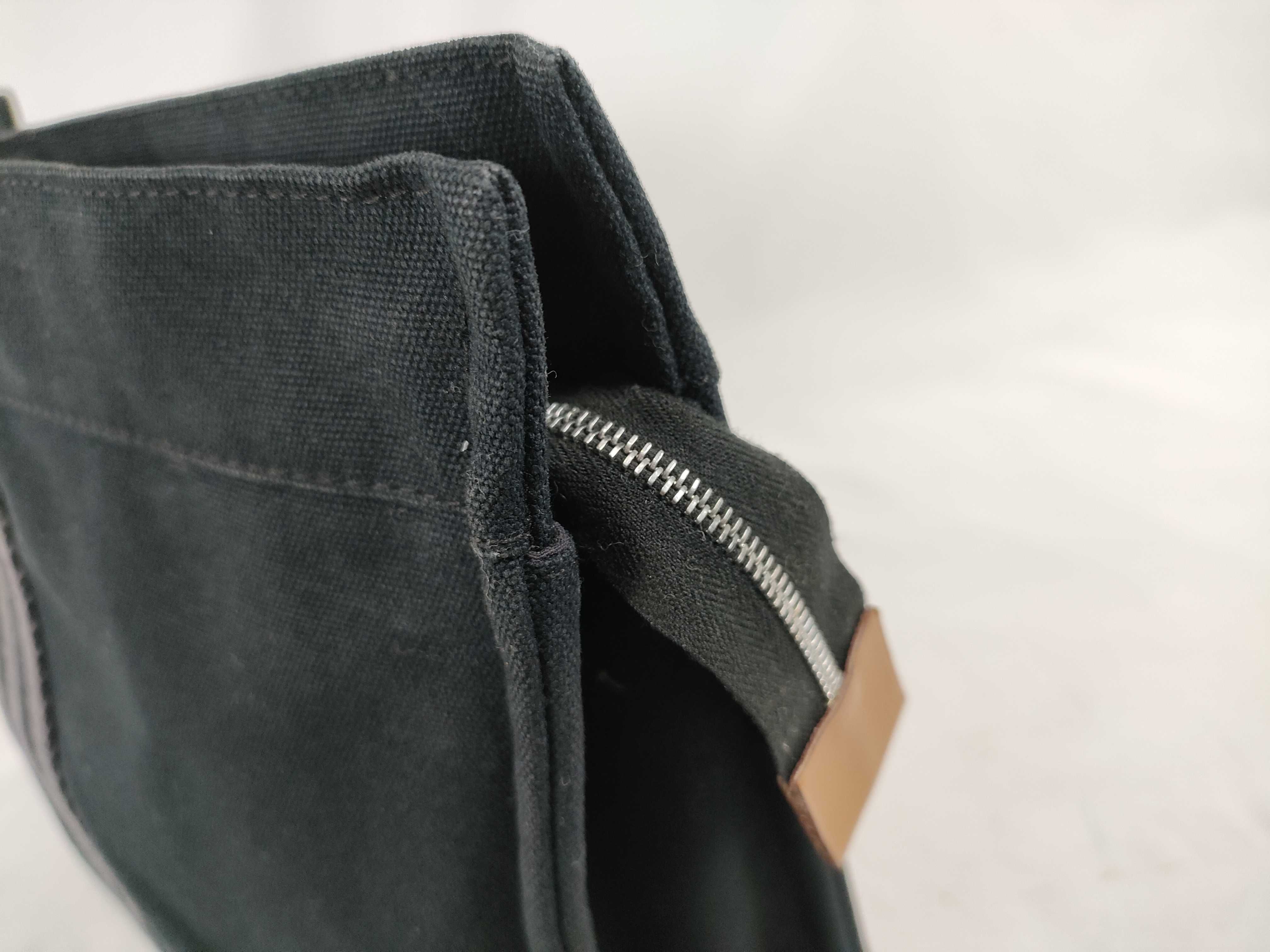Fourre-Tout Clutch Bag — view 13