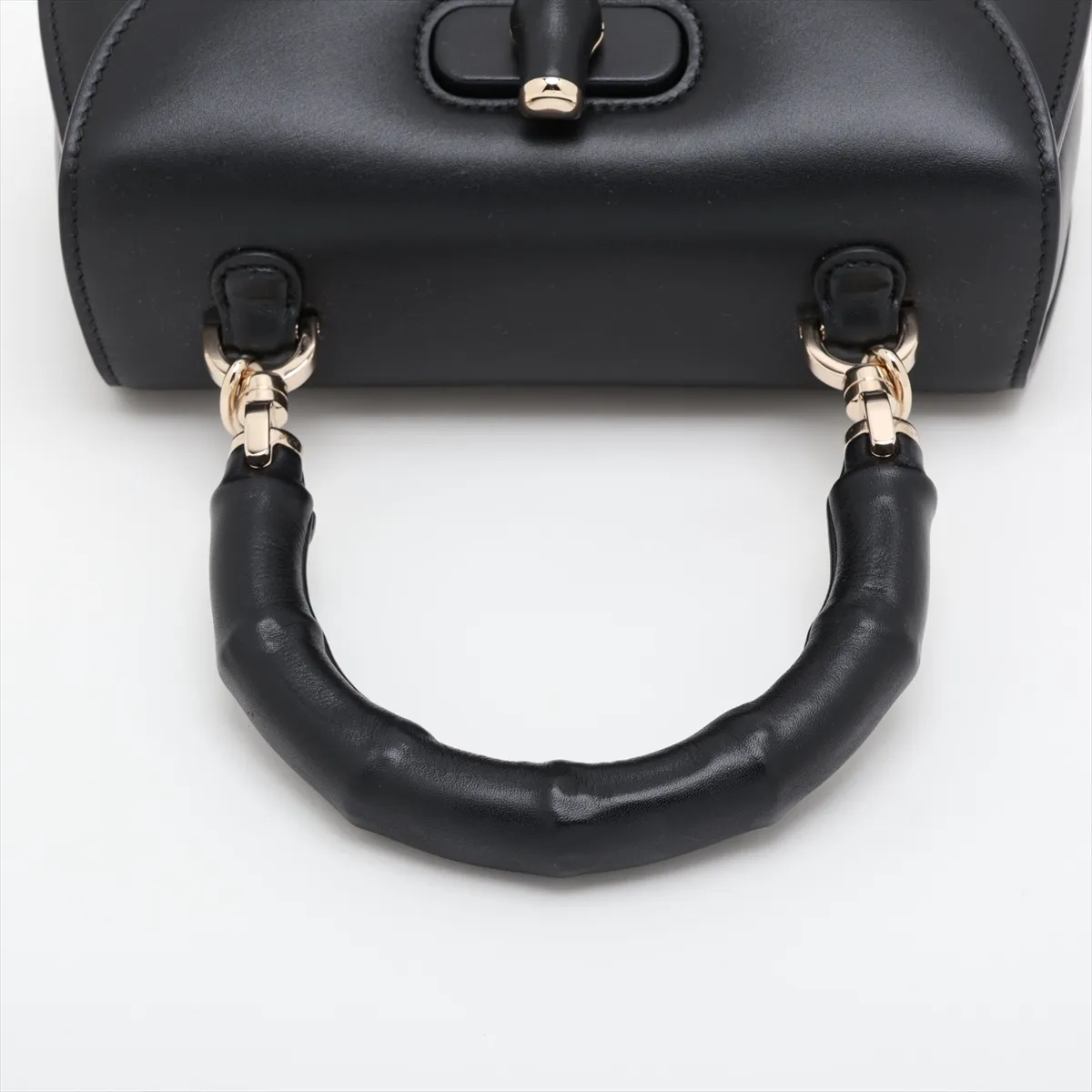 Bamboo Leather 2-Way Handbag, Black, 827815, with Mirror — view 5