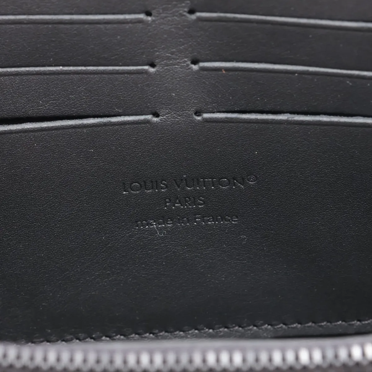 LV Aerogram Zippy Wallet Horizontal M25959 Black Round Zip Wallet (RFID detected) — view 9