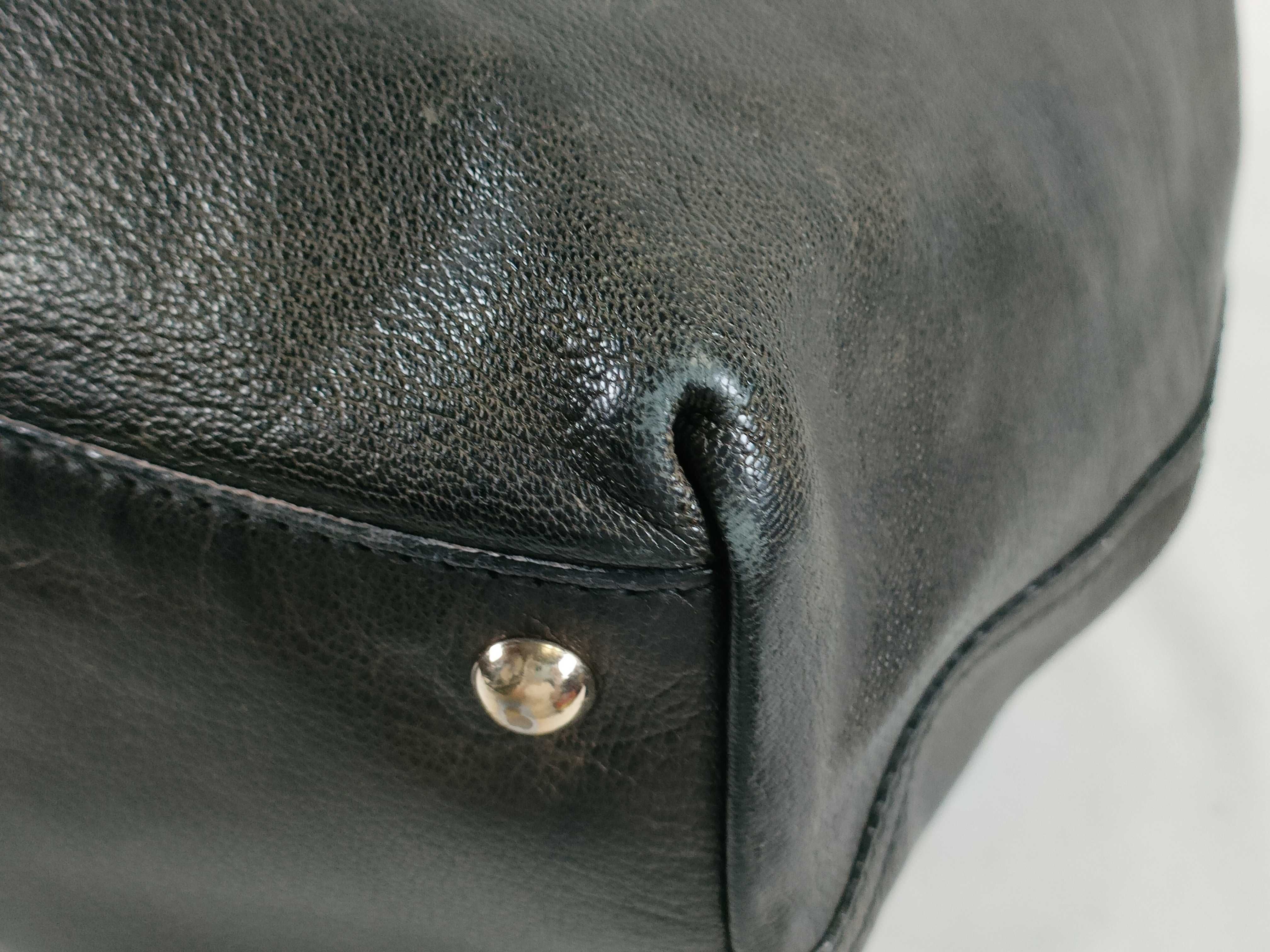 handbag, leather, black tote bag — view 6