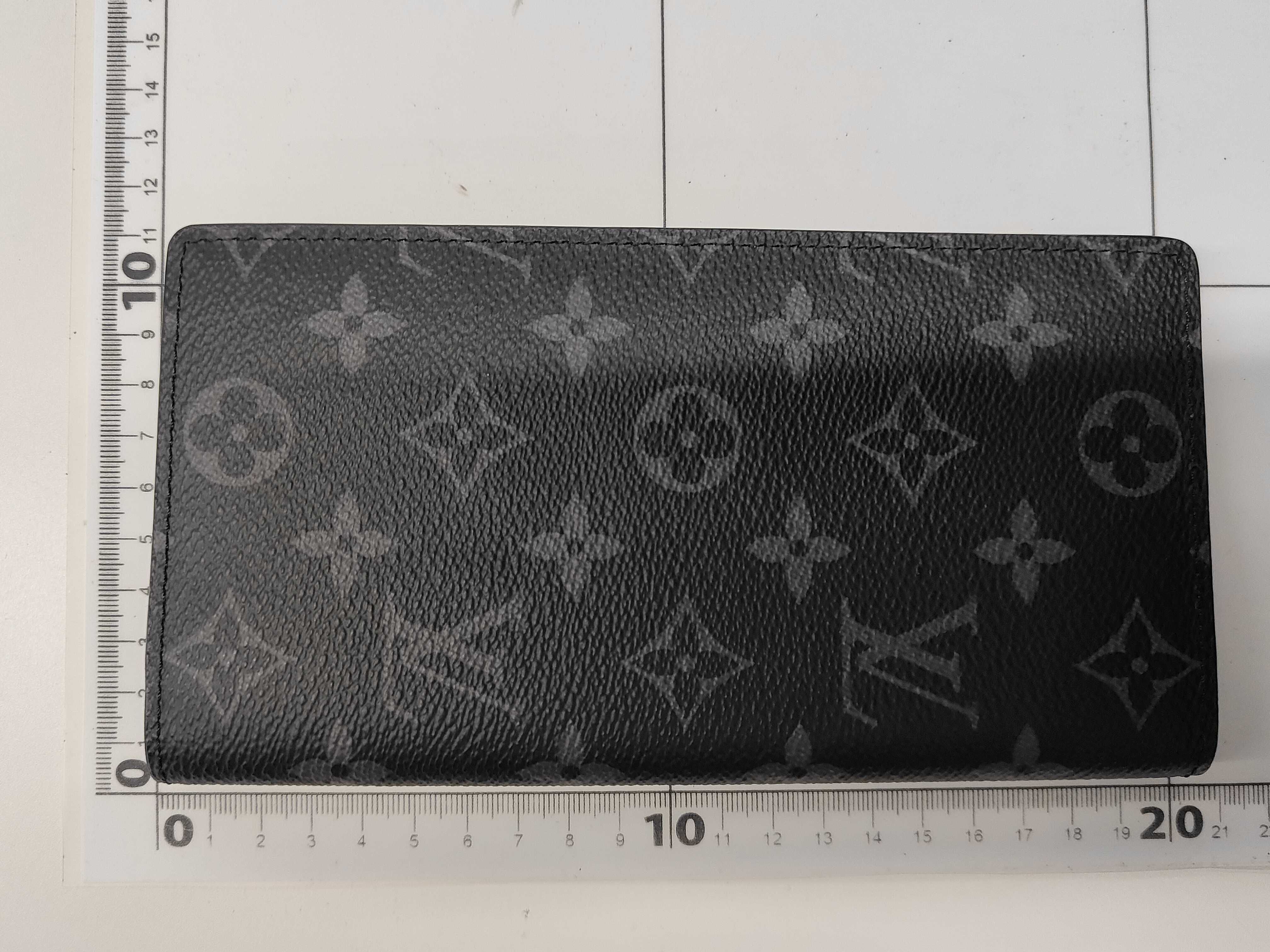 Monogram Graffiti Portefeuille Plaza Eclipse Wallet — view 2