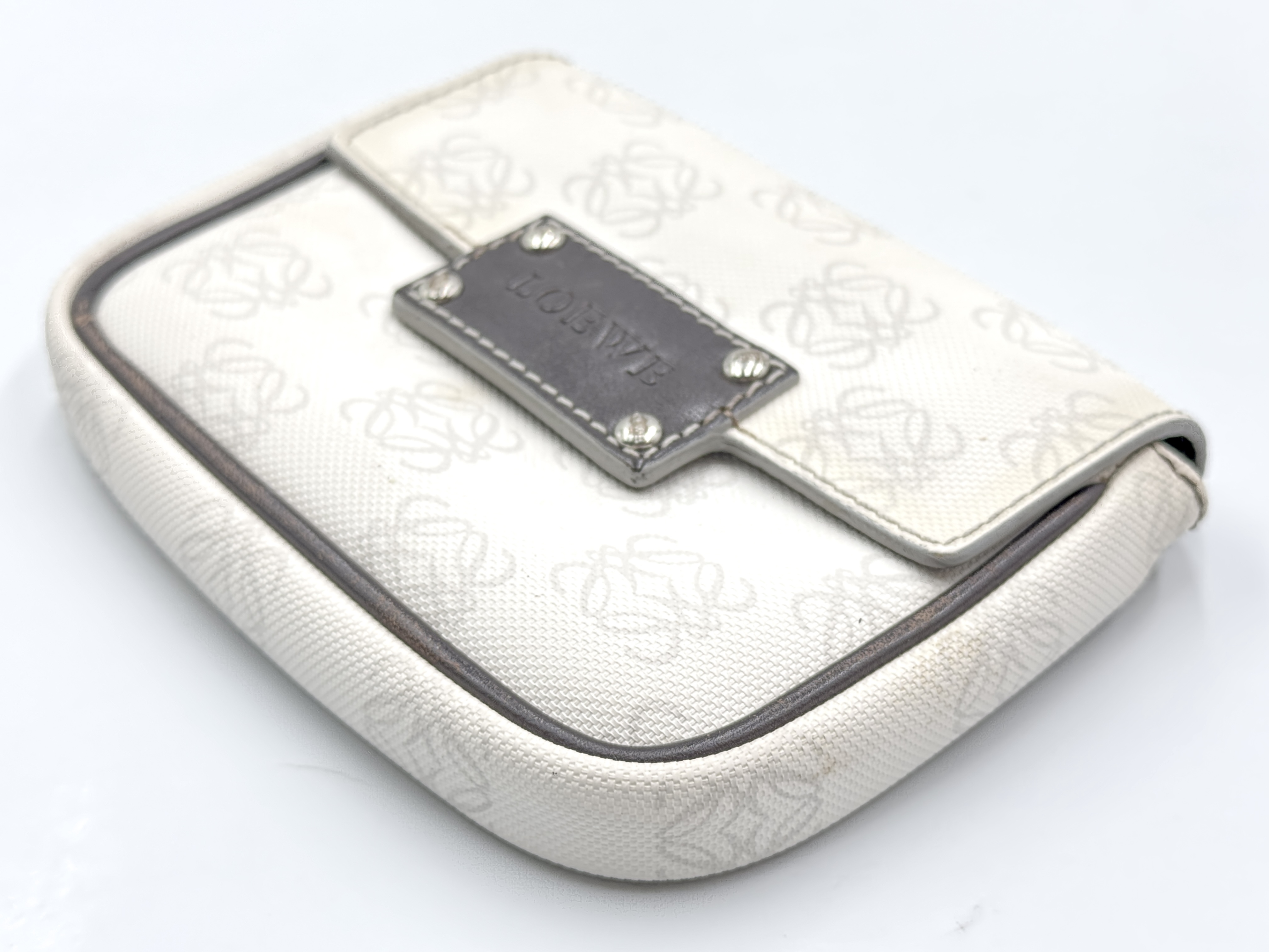 Anagram Pouch — view 5