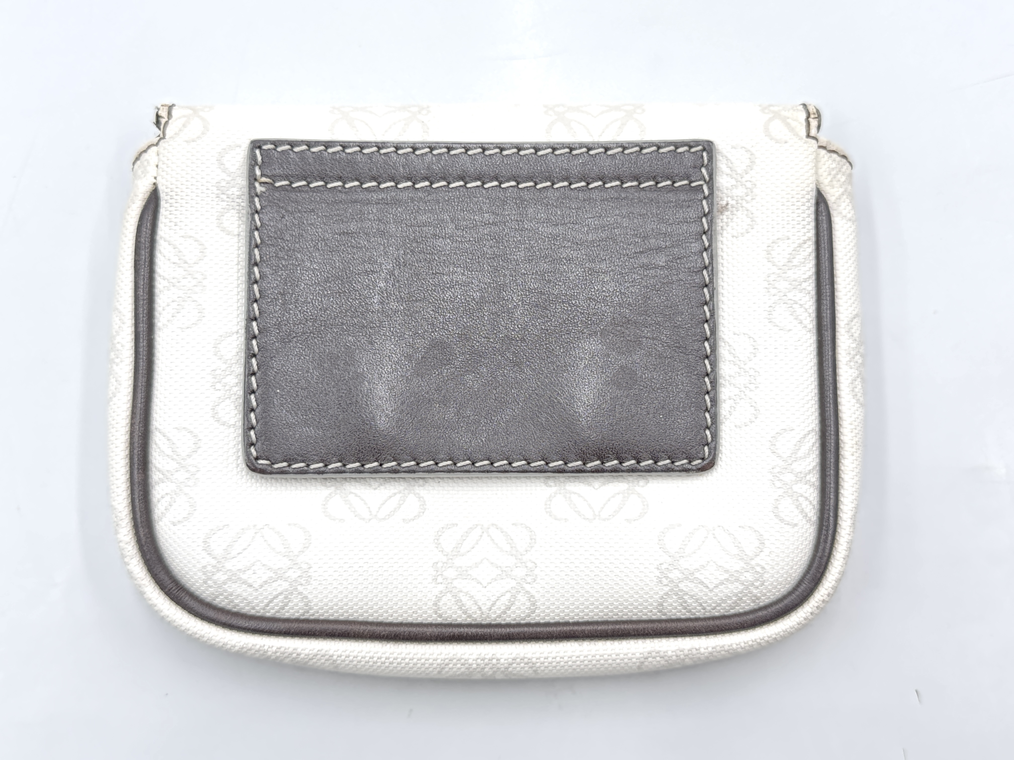 Anagram Pouch — view 7