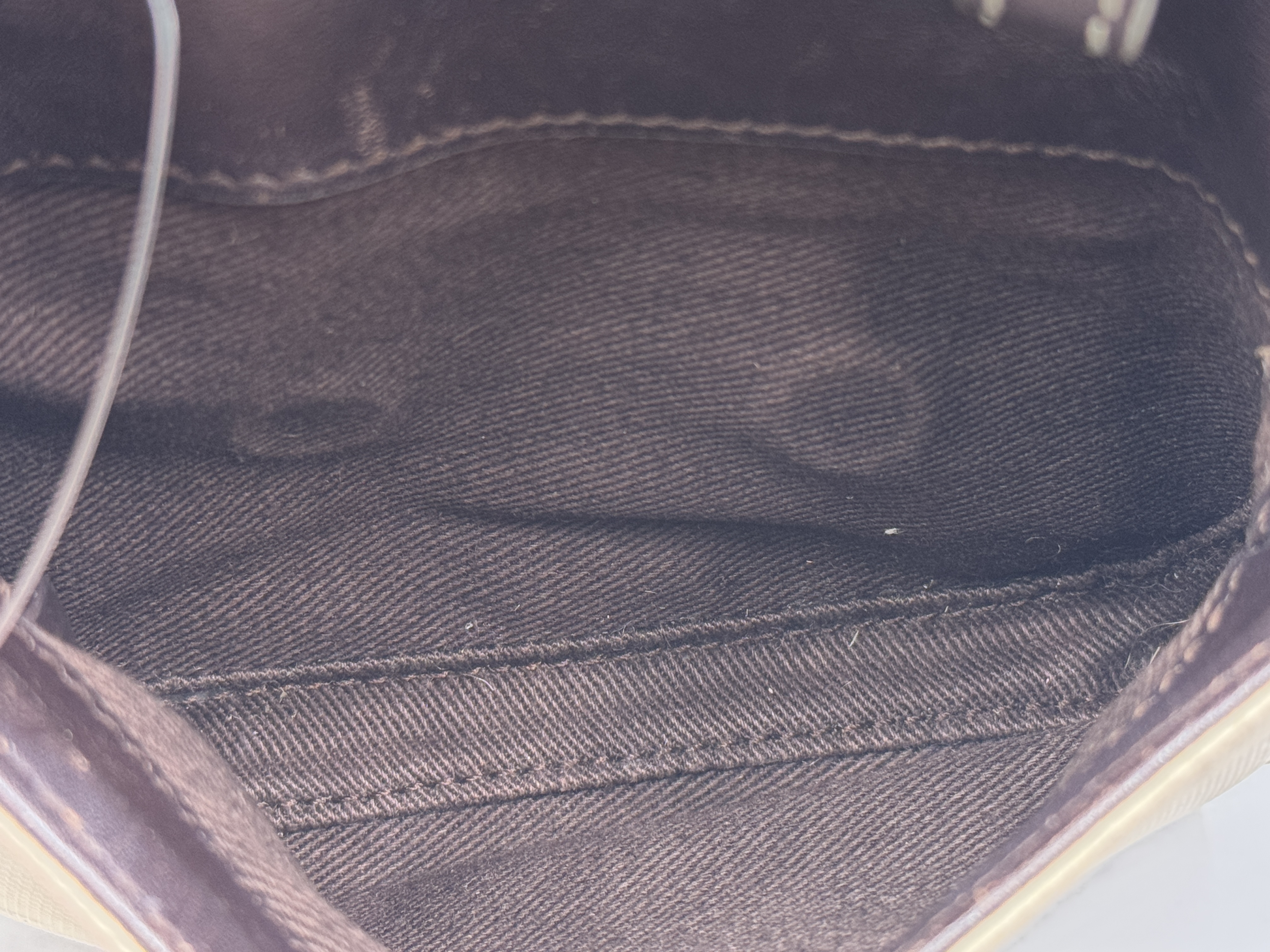 Anagram Pouch — view 8