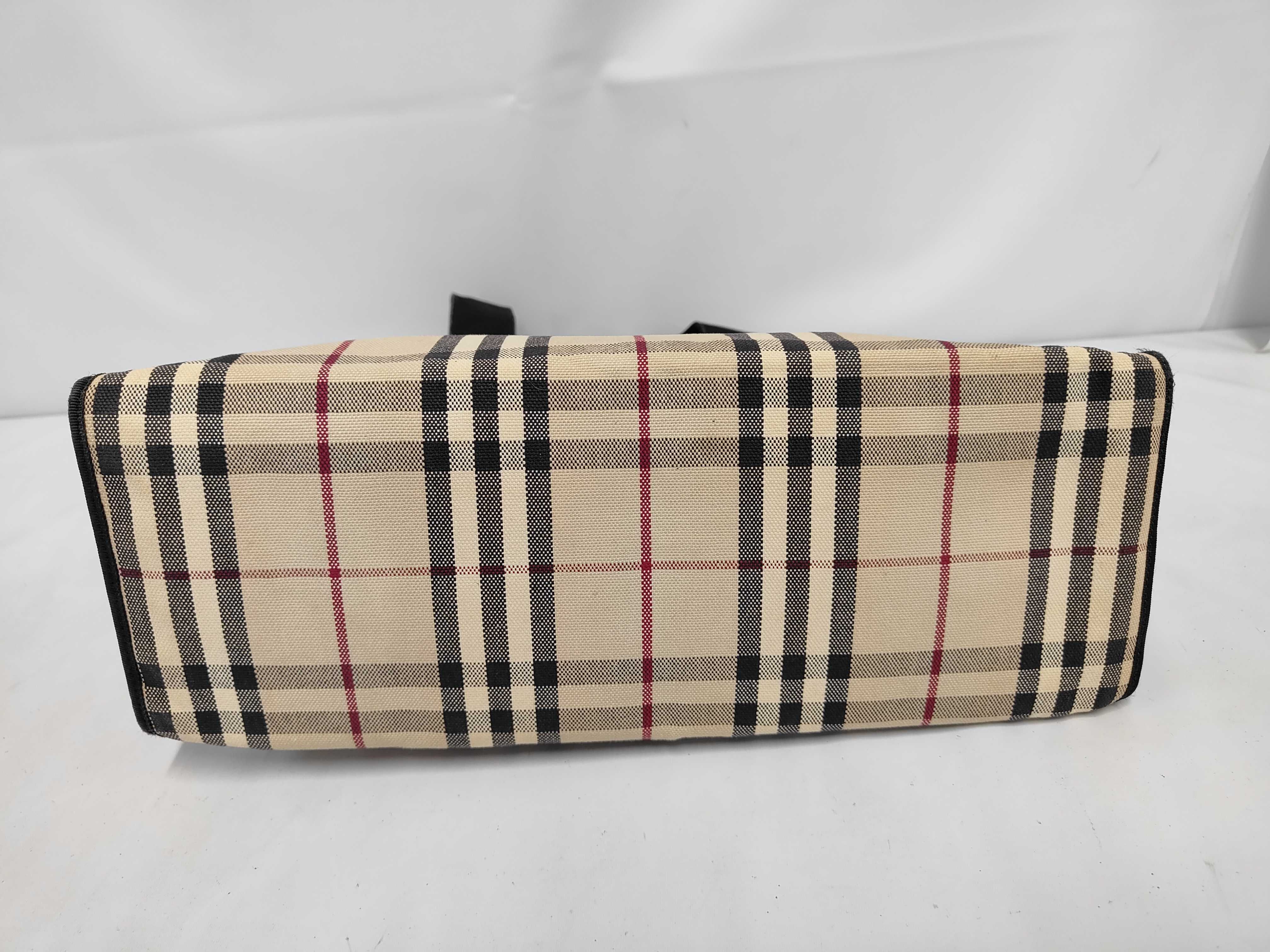 handbag — view 3