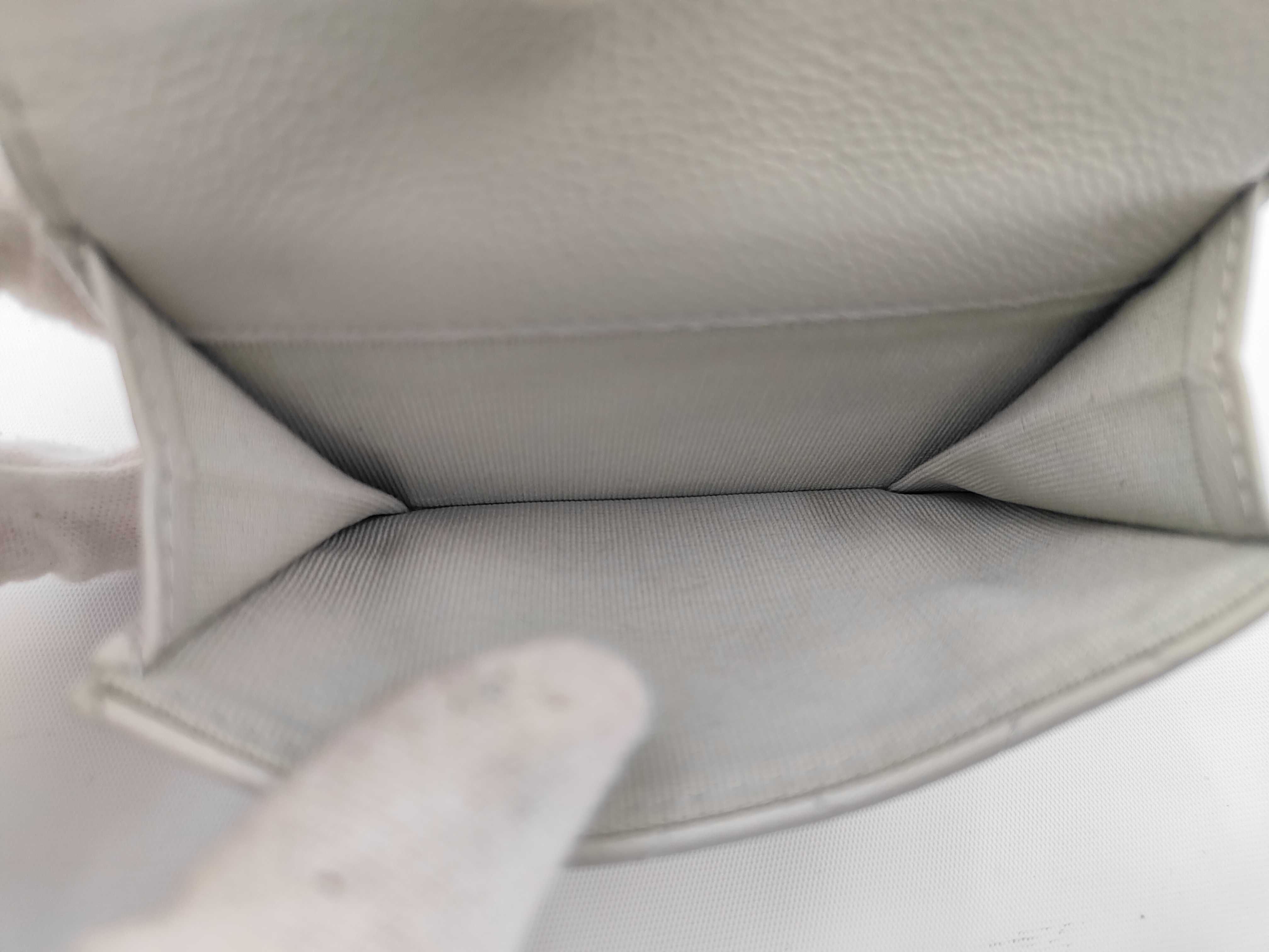 Caviar Skin Classic Small Wallet — view 5