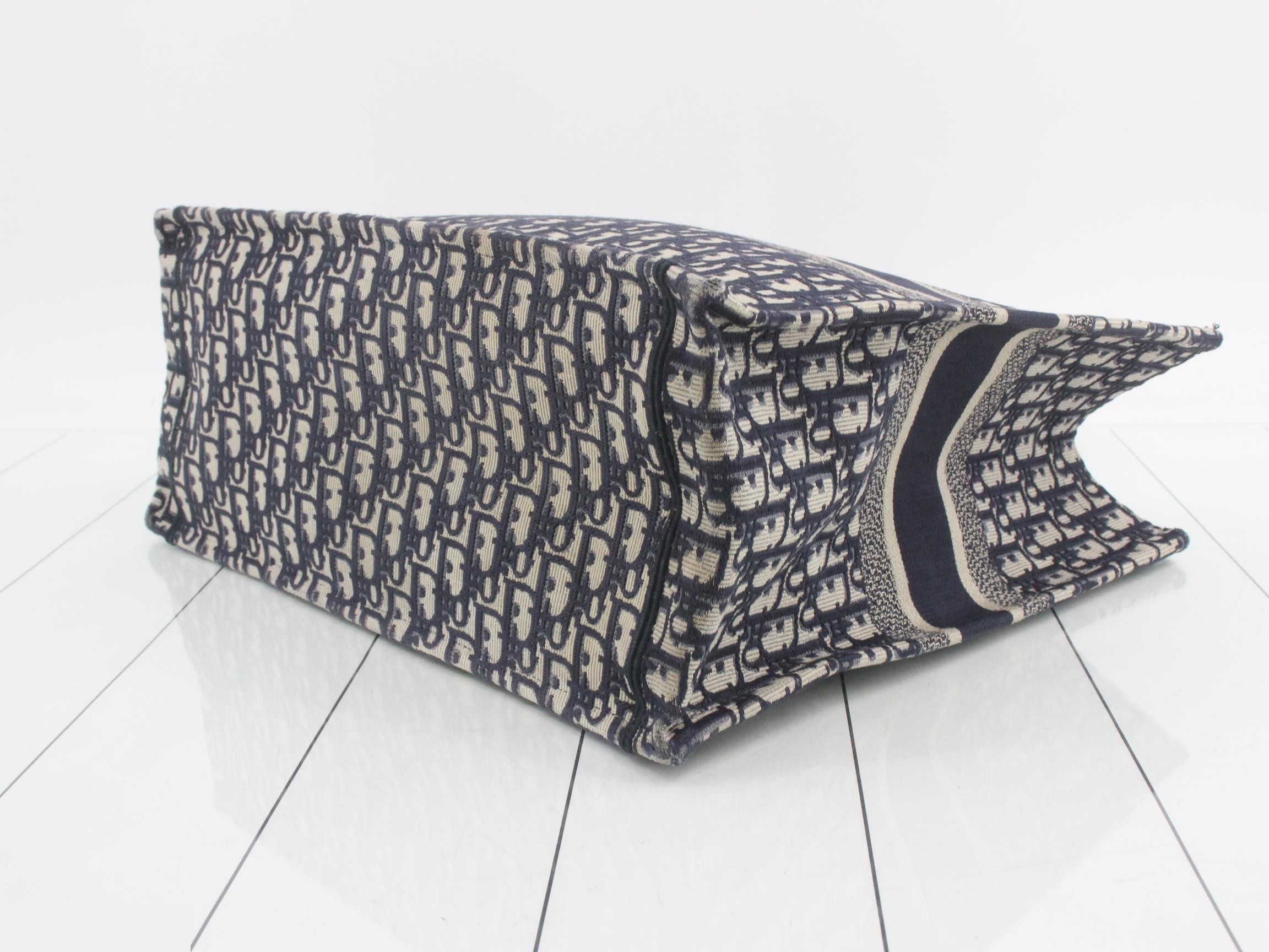 Oblique Book Tote Bag — view 6