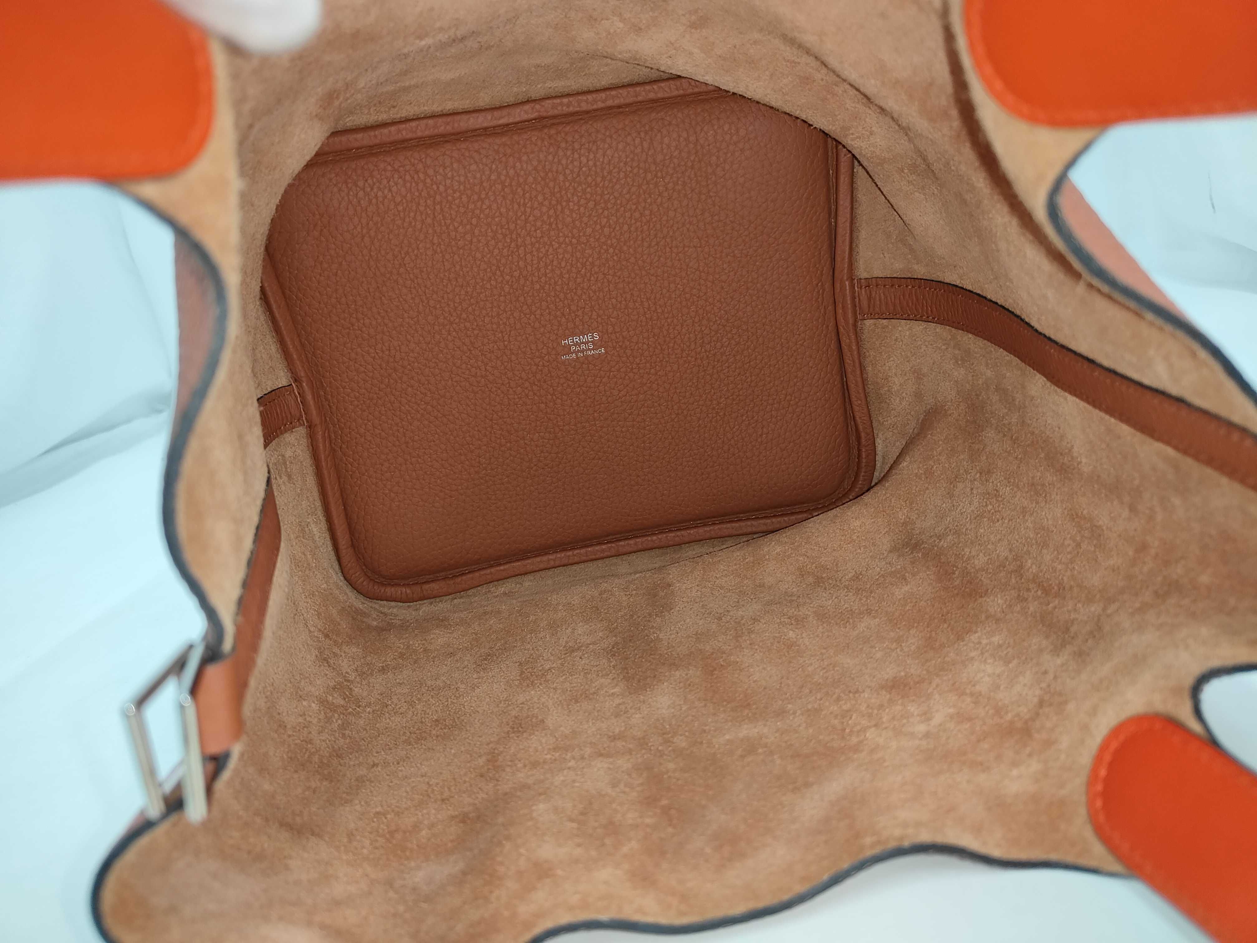 Picotin Lock MM Eclat Taurillon Clemence x Veau Swift Cuivre x Capucines Z Stamp Handbag — view 9