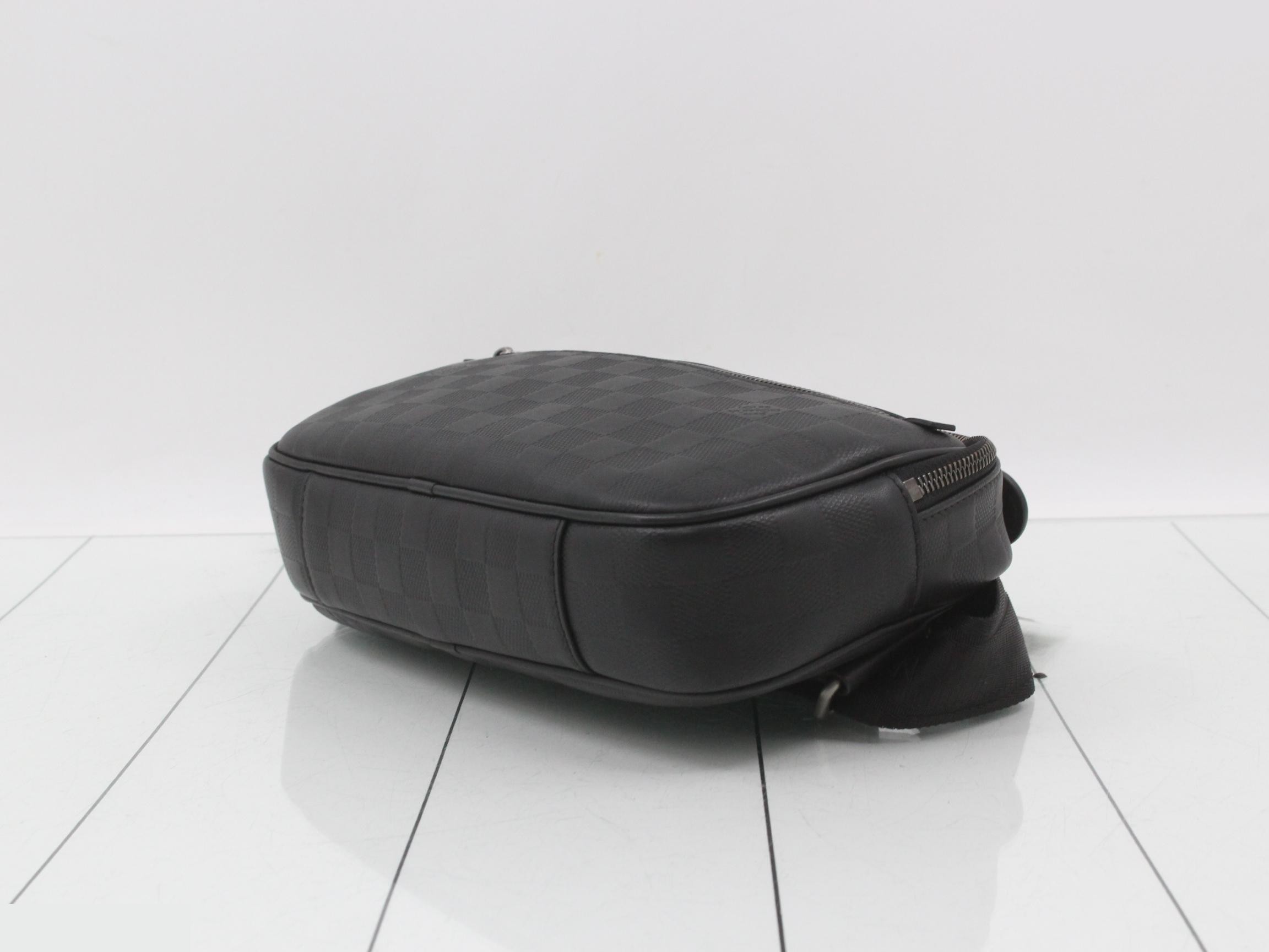 Damier Infini Waist Bag — view 6