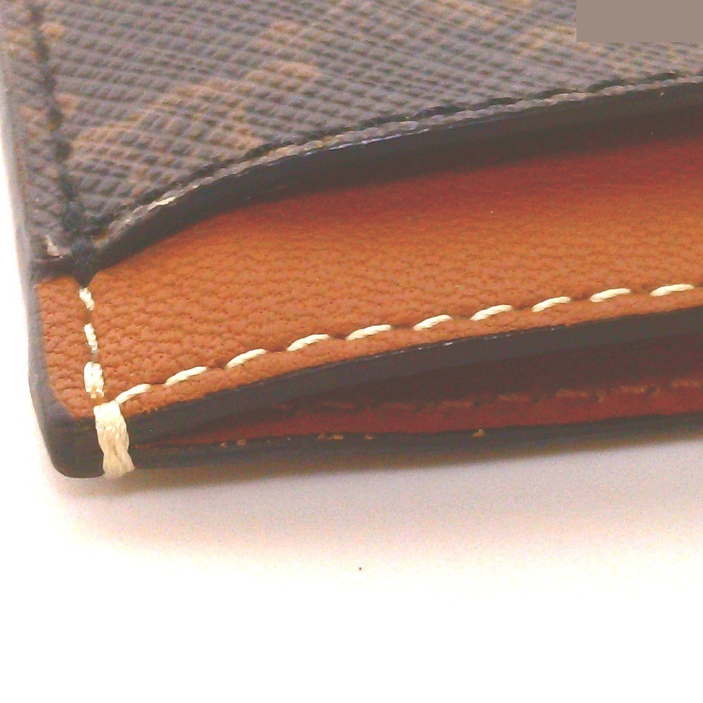 Other items: Bags, notebook covers, card cases, etc. — view 11