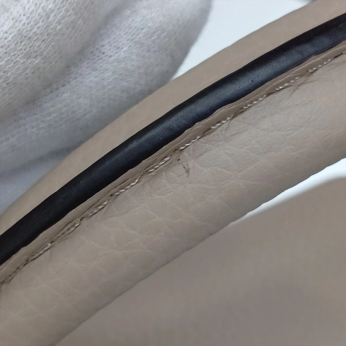 Parnasséa Capucines PM M42263 Beige (RFID detected) — view 13