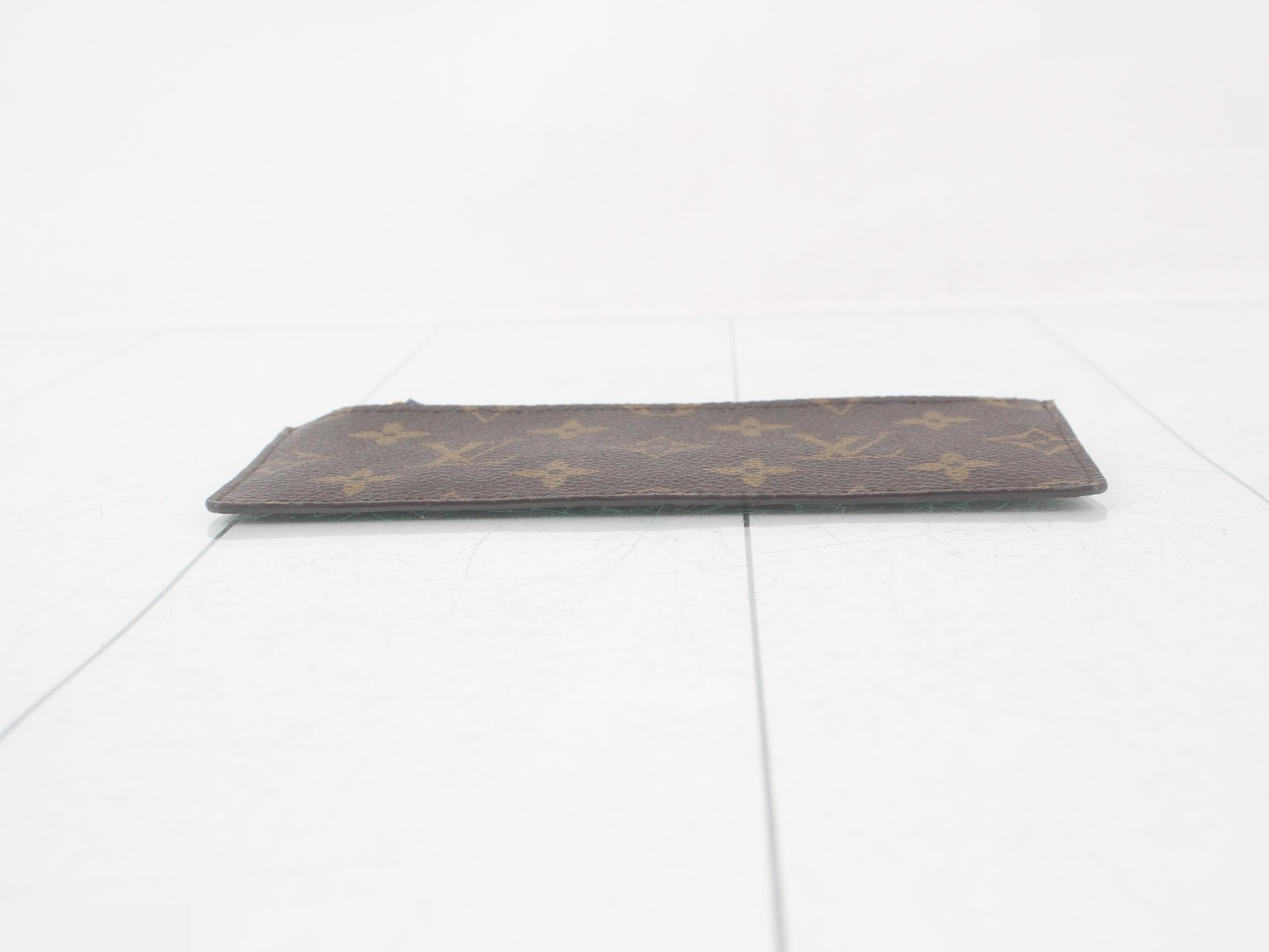 Wallet, coin case — view 3