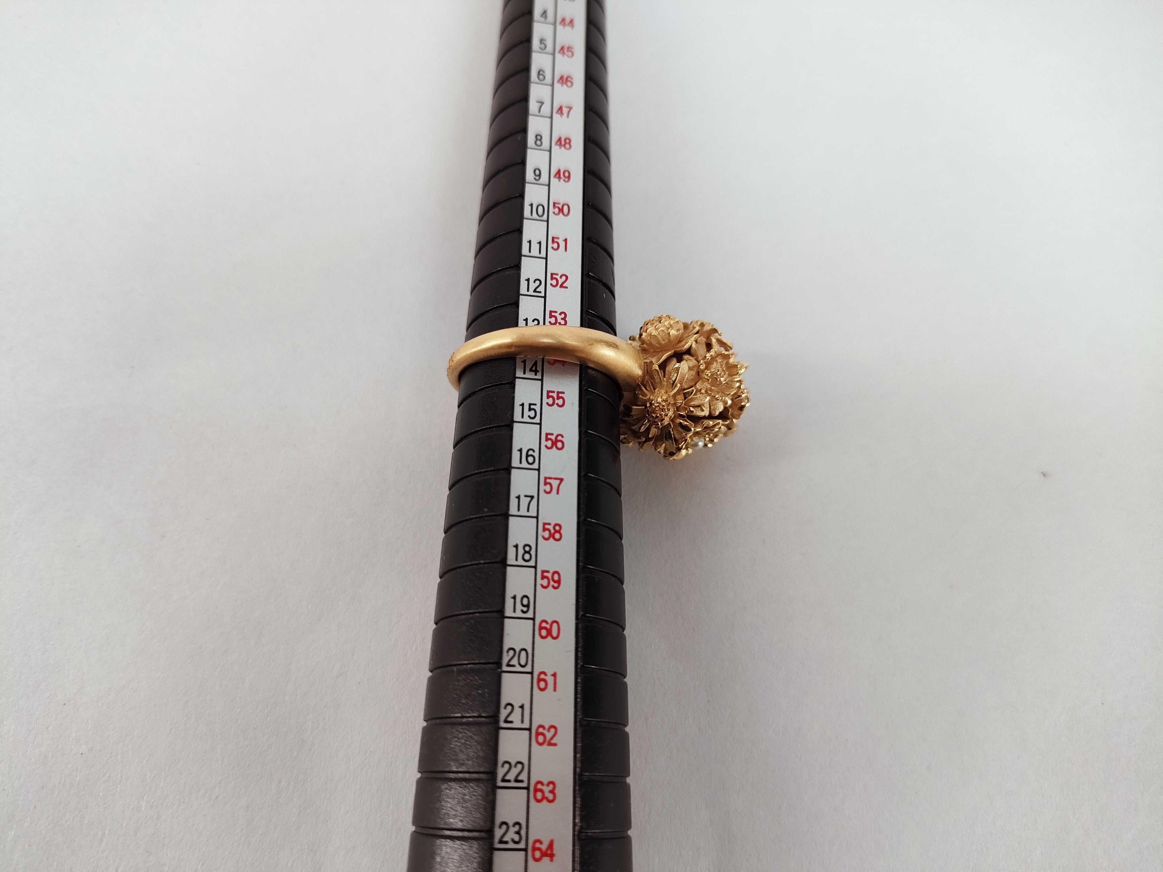 Flower Pearl Ring, Size L — view 10