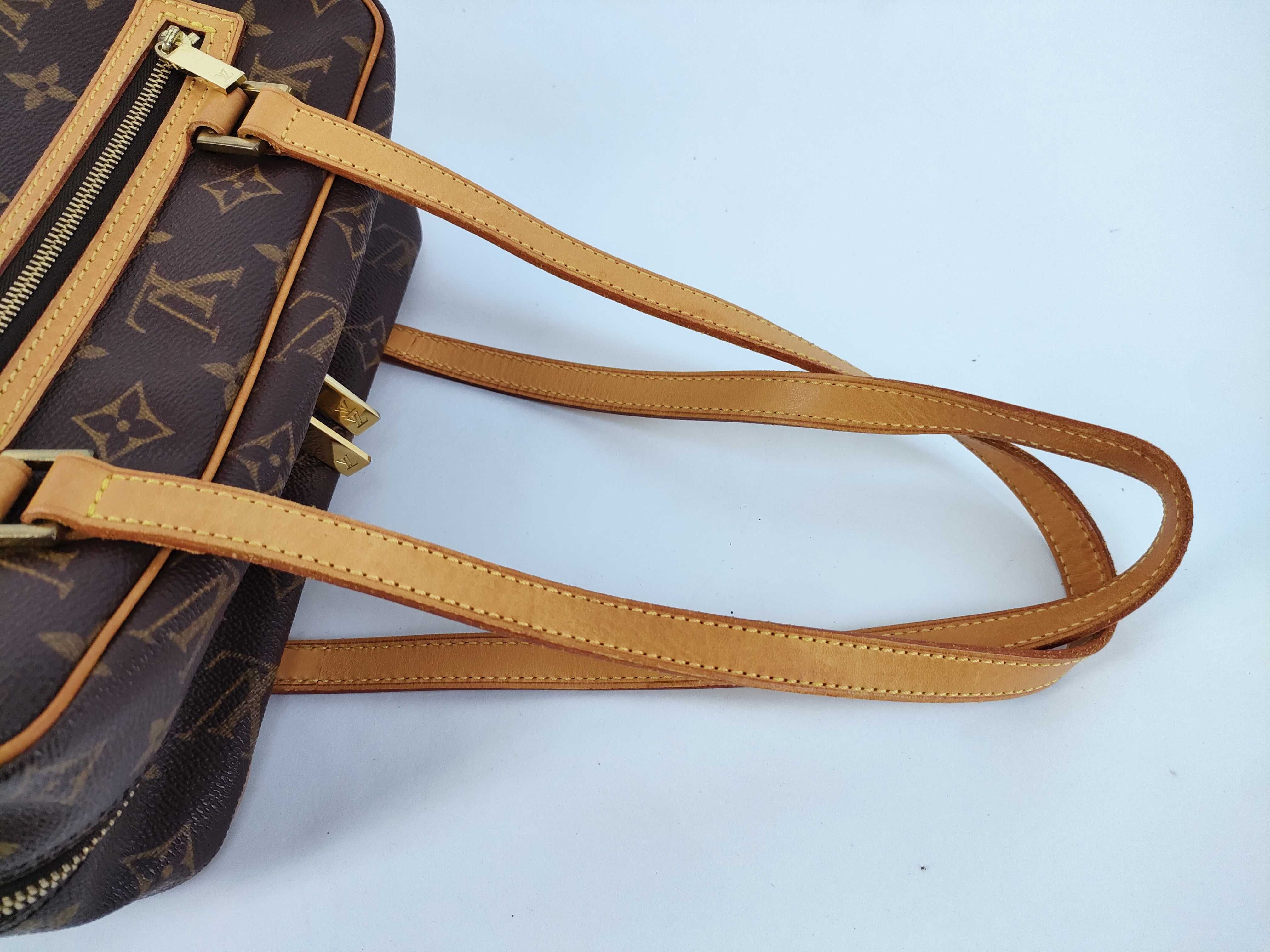 Monogram M51182 Cite MM Handbag (Inside pocket peeling) — view 3