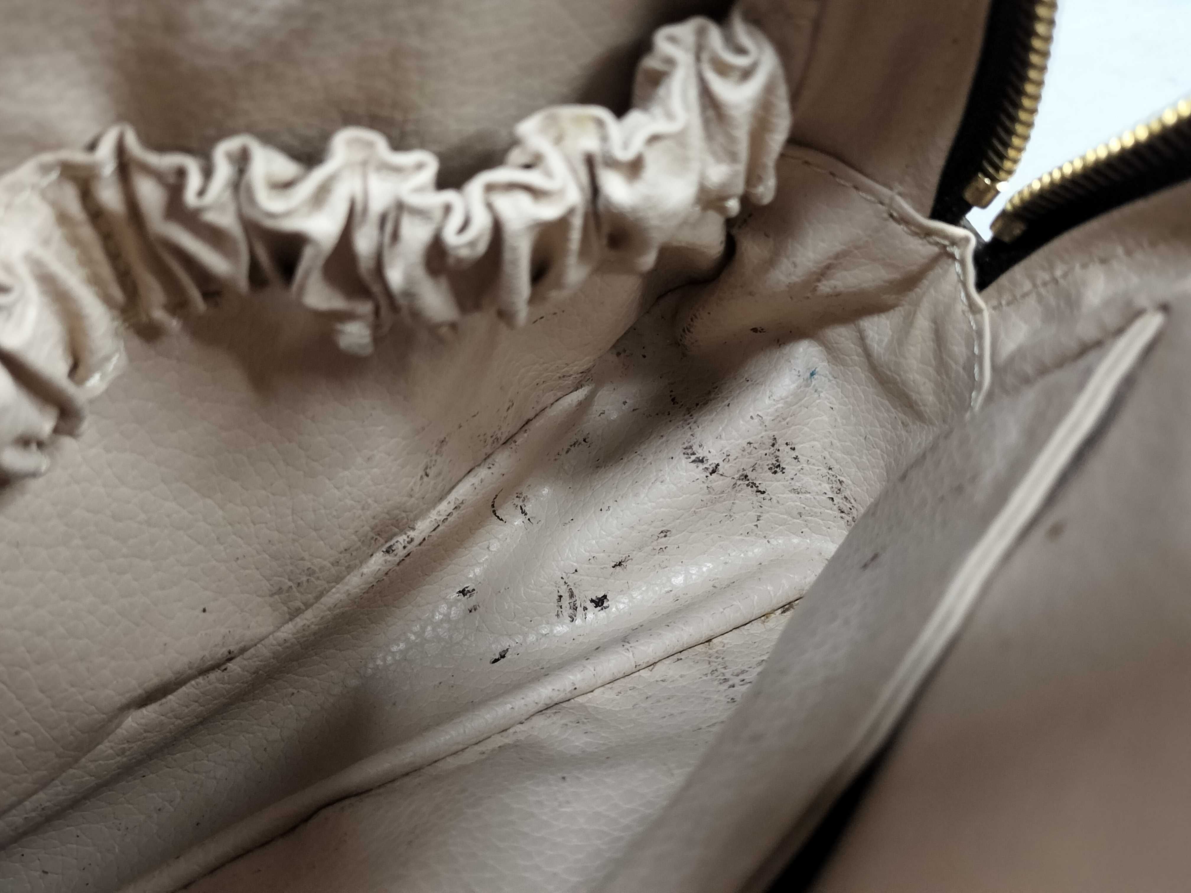 Monogram Louis Vuitton Troussard Toilette 23 Second Bag — view 10