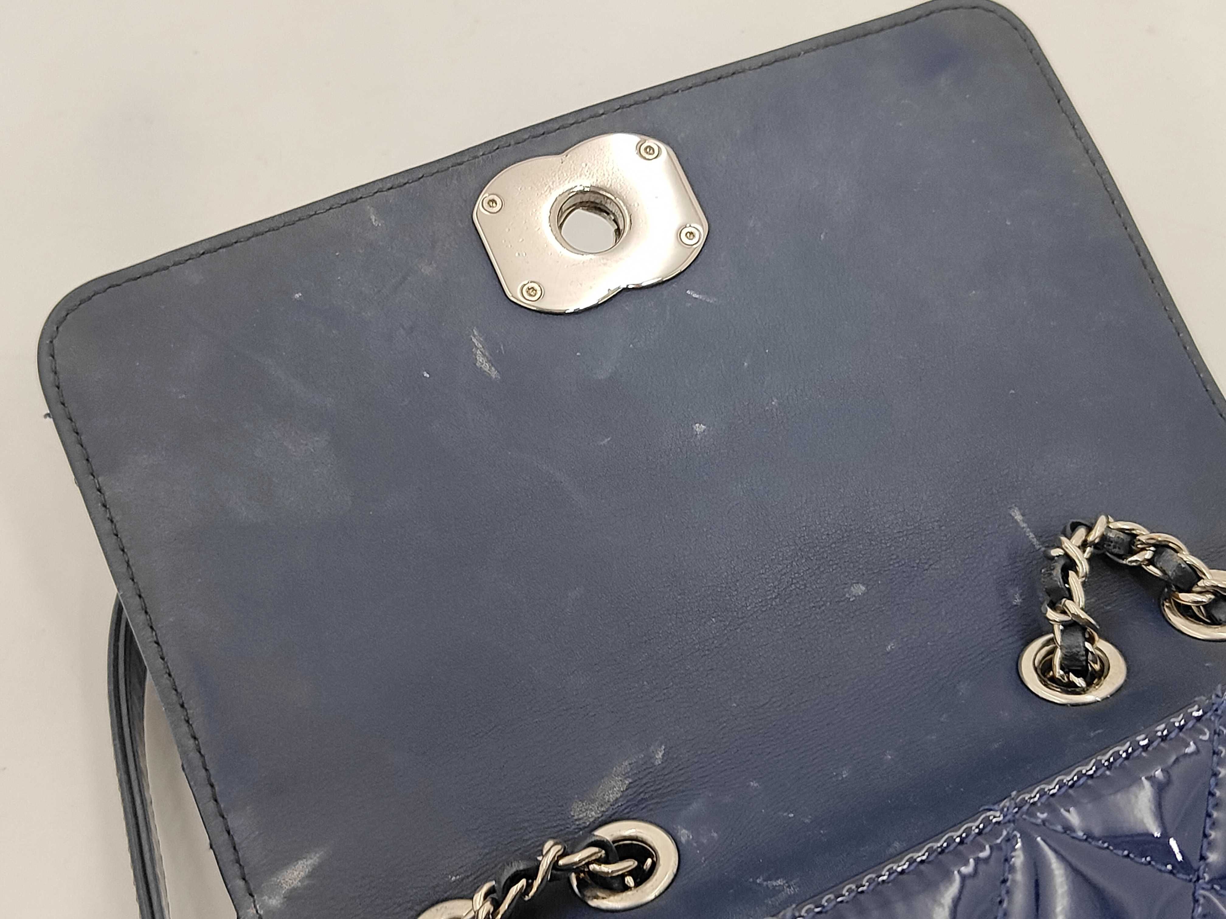 Matelassé Shoulder Bag — view 11