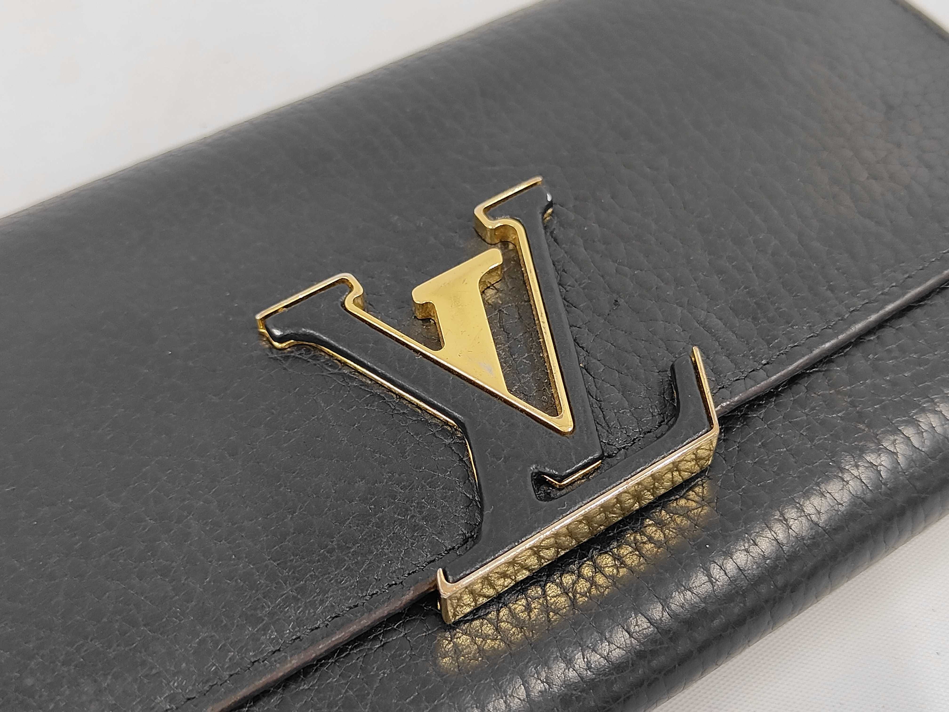 Portefeuille Capucines Long Wallet with LV Hardware M61248 Wallet — view 5
