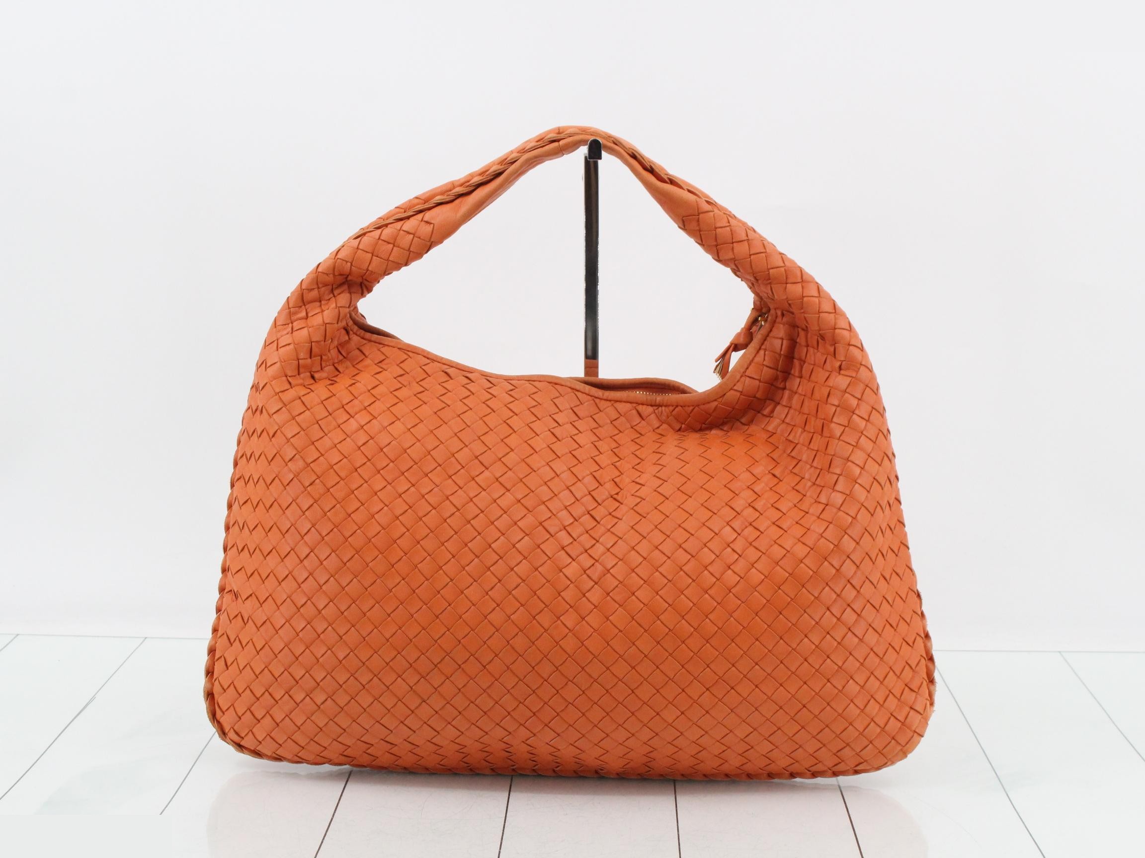 Intrecciato (bag) - Handbag - Orange — view 2