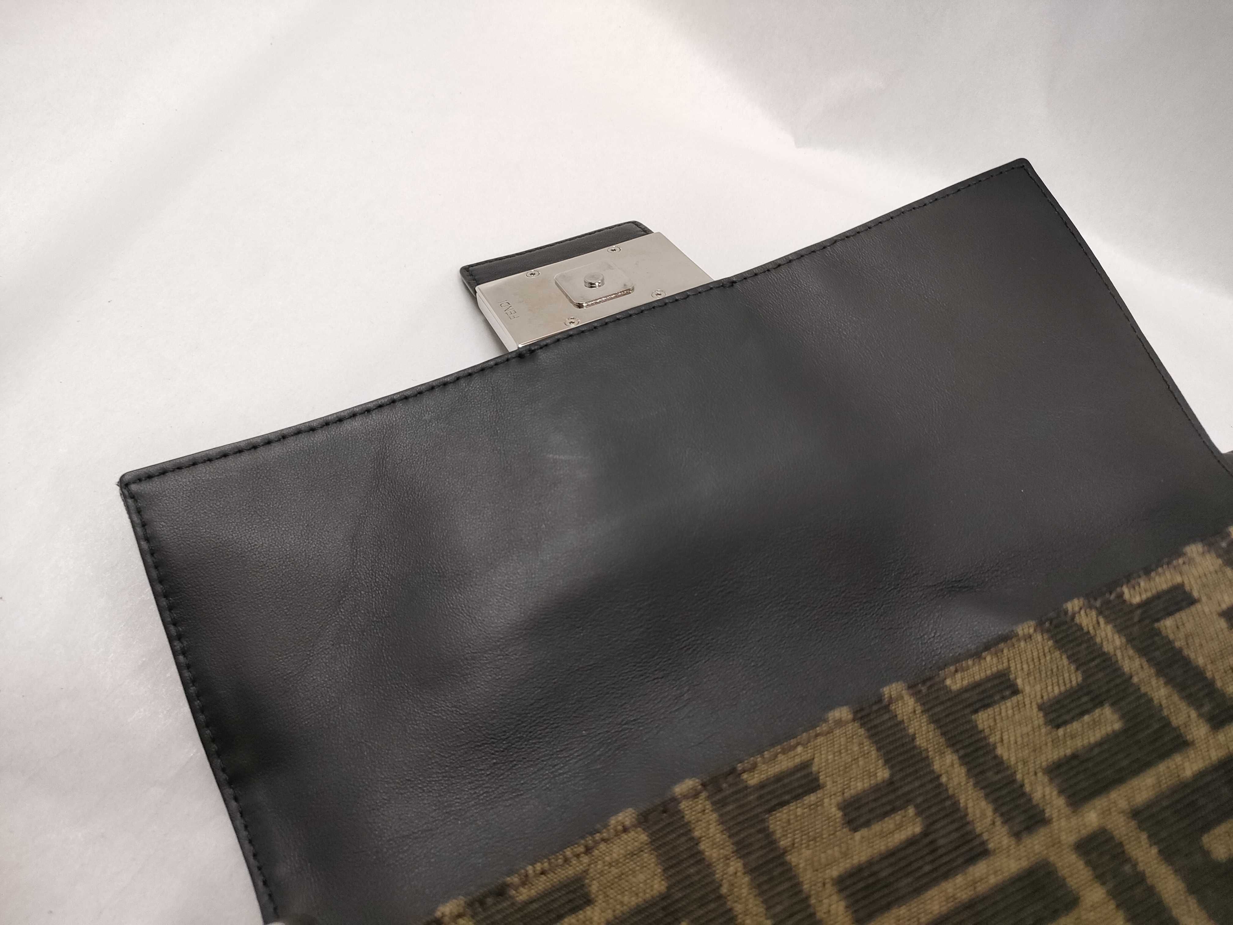 Mamma Fendi x Porter Collaboration Mamma Bucket Shoulder Bag 7VA472 Pouch Waist Bag — view 11