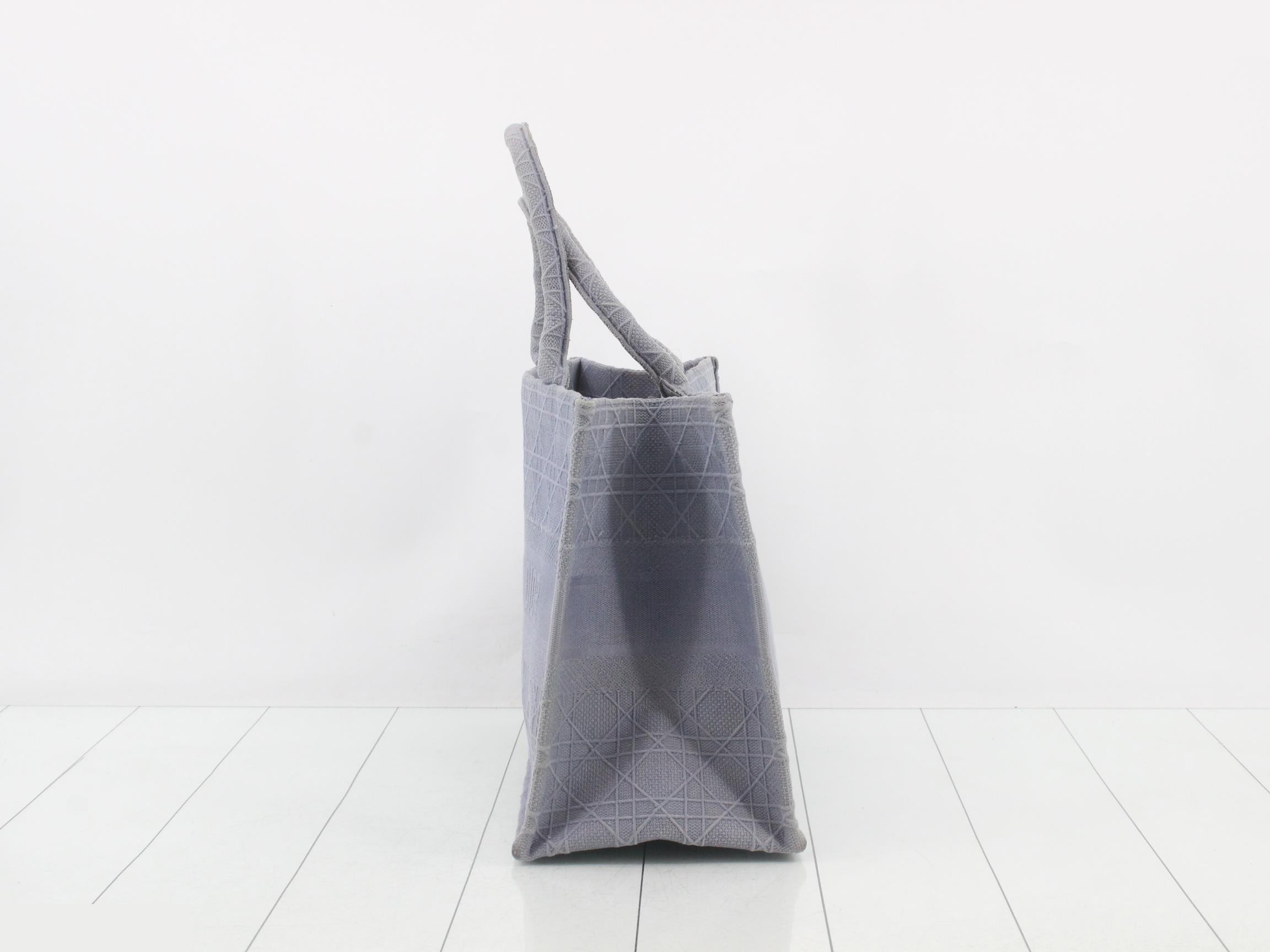 Book Tote Medium Cannage Tote Bag — view 3