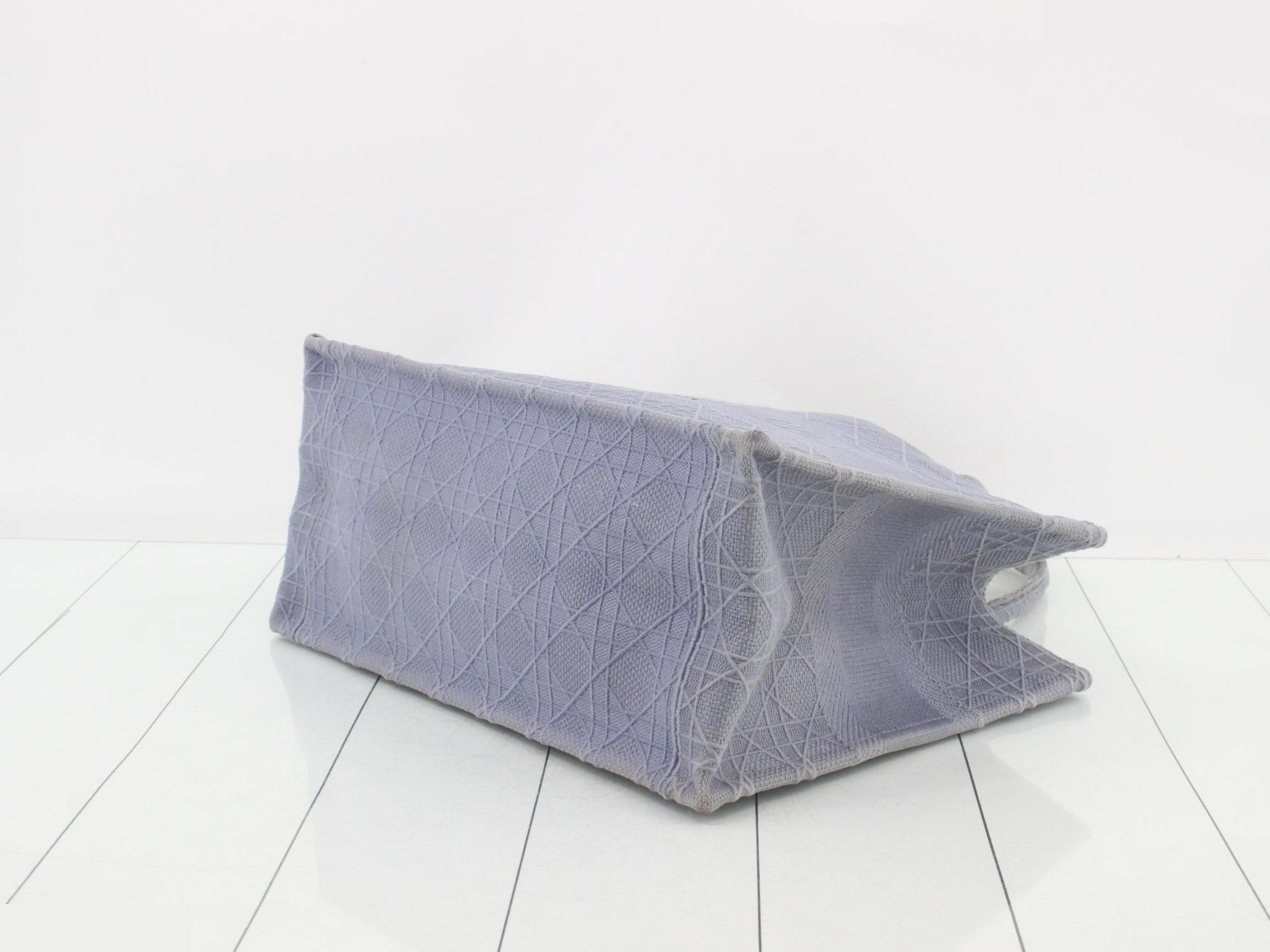 Book Tote Medium Cannage Tote Bag — view 6
