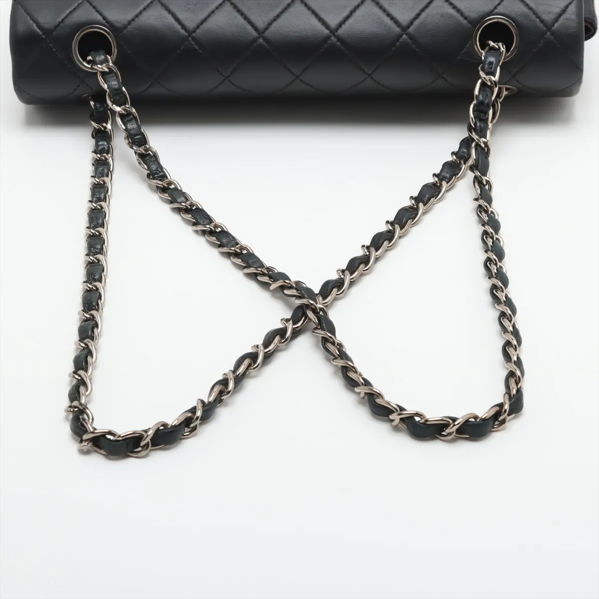 Matelasse 25 Lambskin Double Flap Double Chain Bag Black Silver Hardware 6171336 Series 6 A01112 — view 5