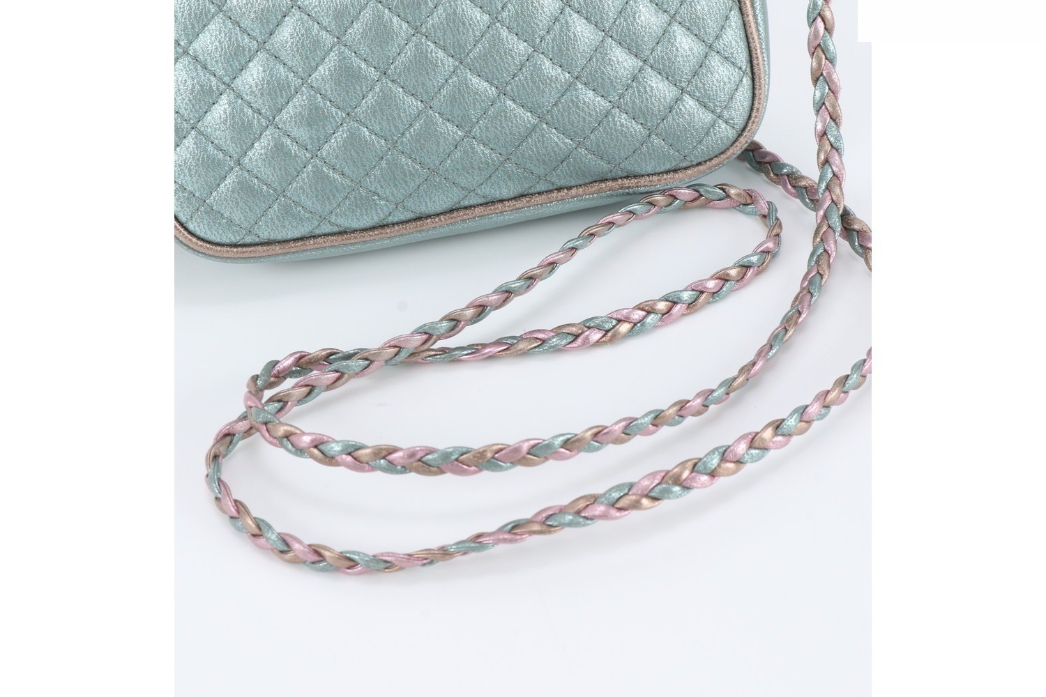 Interlocking G 534951 Quilted Leather Shoulder Bag — view 2