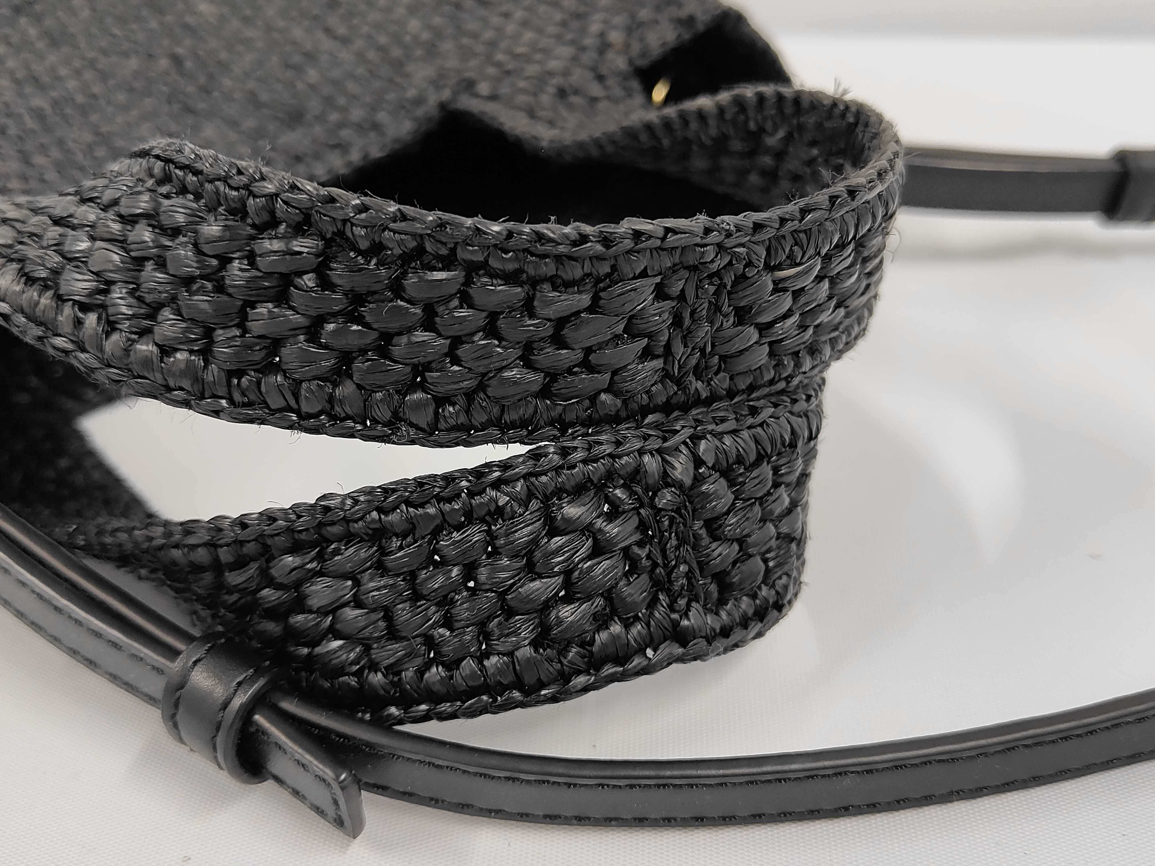 Font Handbag 2-Way Raffia Black - Handbag — view 5