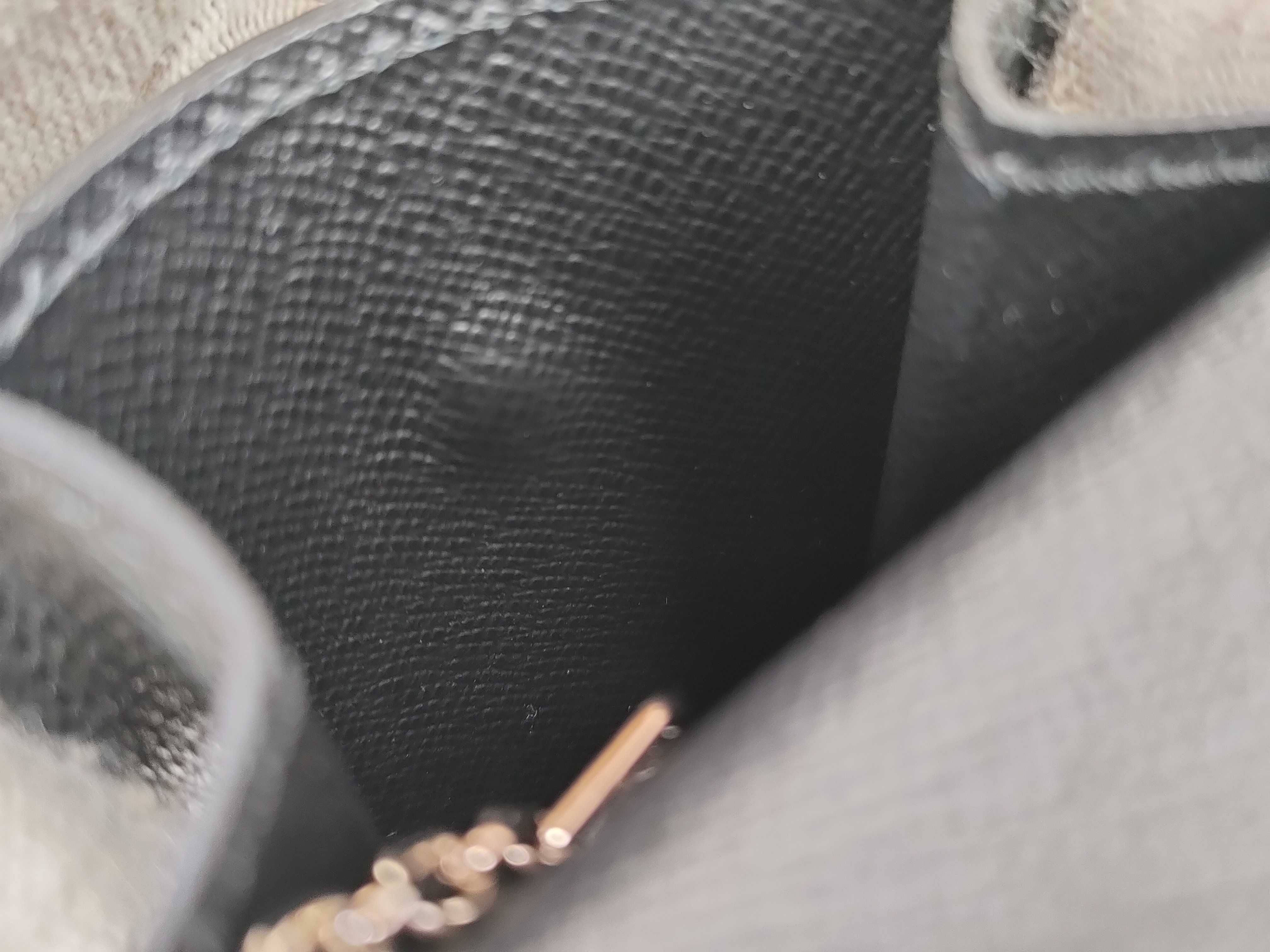 Taiga Porte Clés Badge M30562 Key Case — view 12