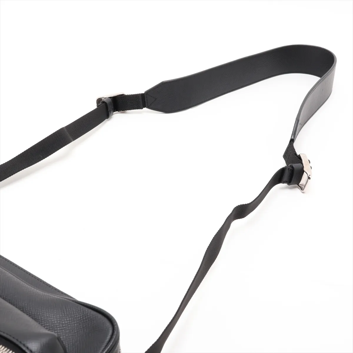 Taiga Outdoor Messenger PM M33435 FO1118 Black — view 5