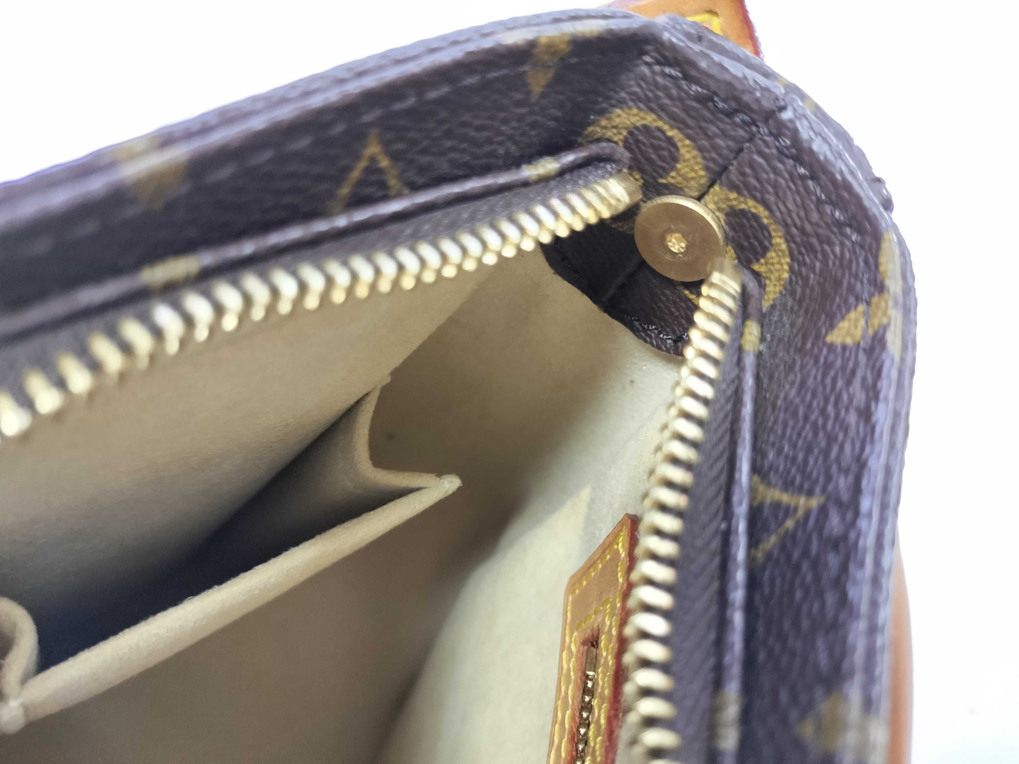 Monogram Looping MM M51146 Shoulder Bag — view 9